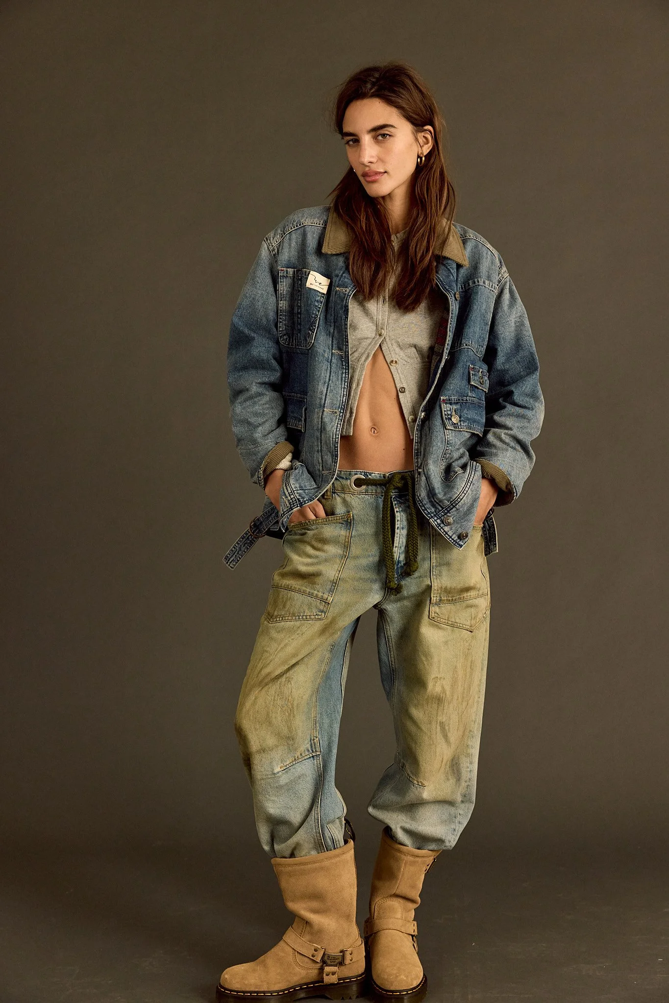 69328516_042_0-model_0003.jpg