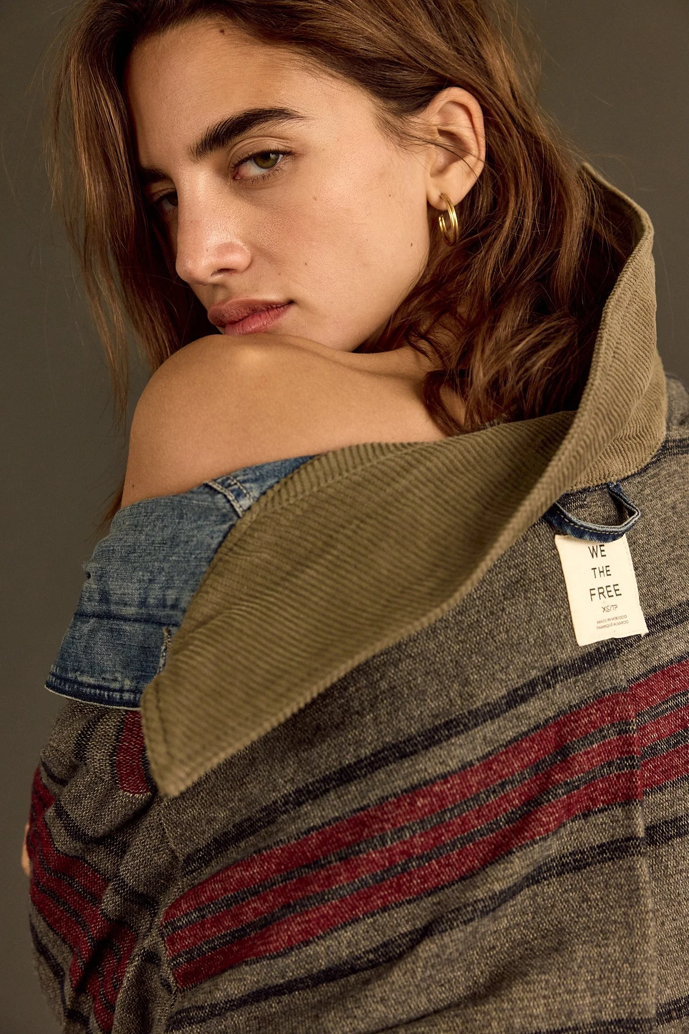 101648384_040_0-model_0061.jpg