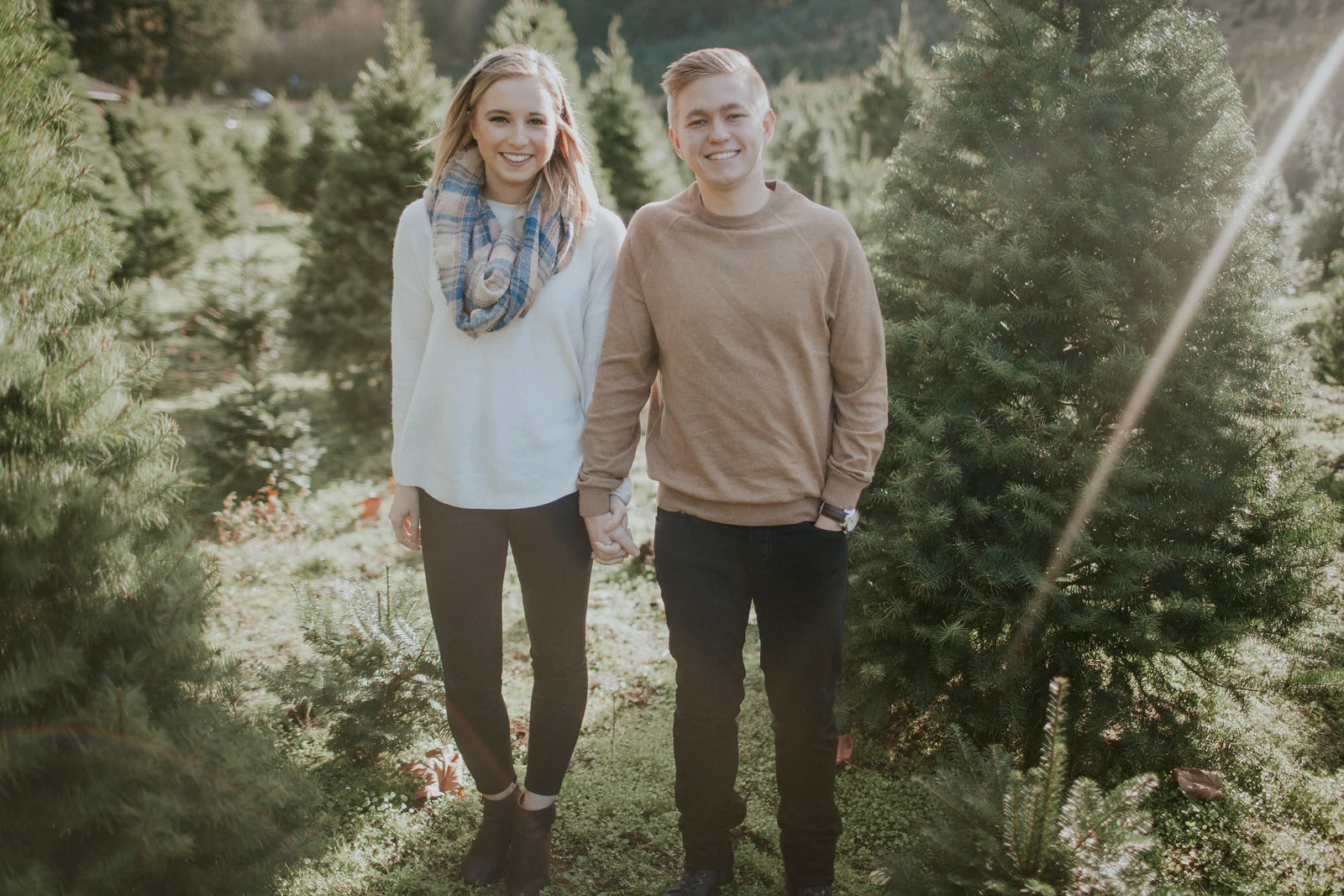 Tree Farm with Tay & Meag 2016-23.jpg