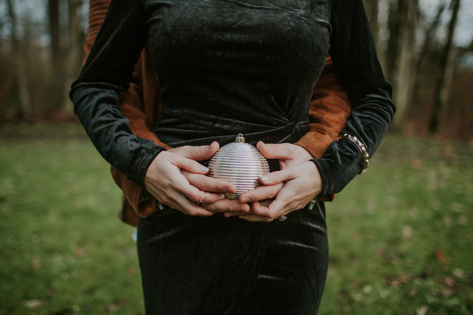 #BabyCollins Announcement Photos-30.jpg