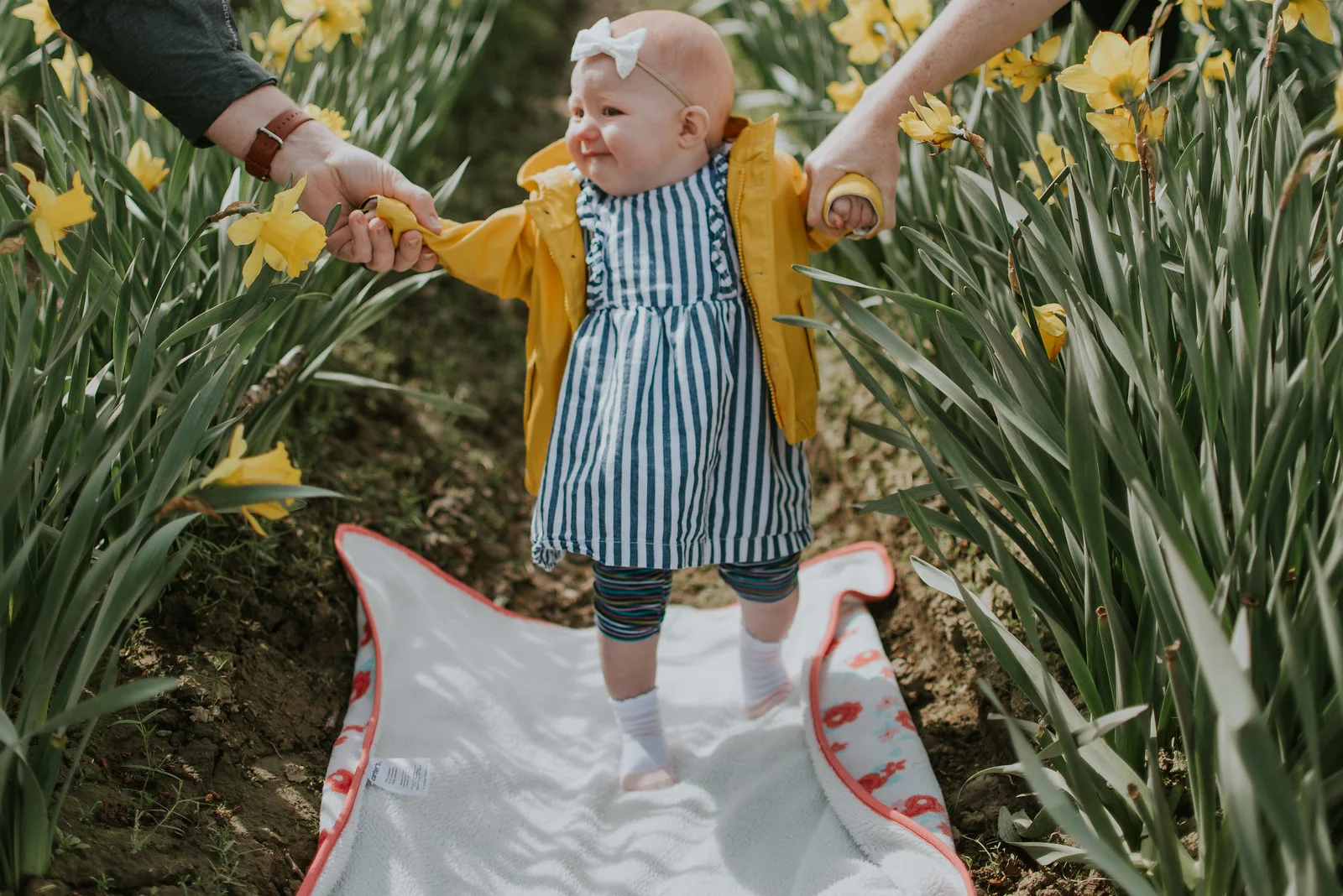 Thea Spring in Tulips 2017-90.jpg