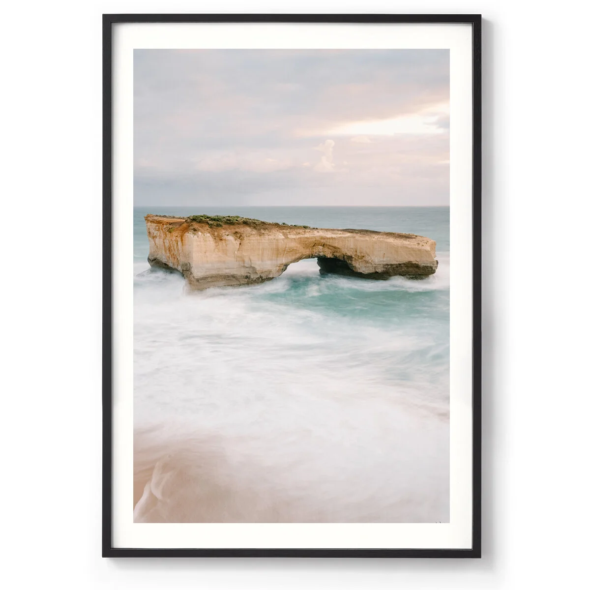 LAB-Photography---London-Bridge-Print-Portrait---Black-Frame.jpg