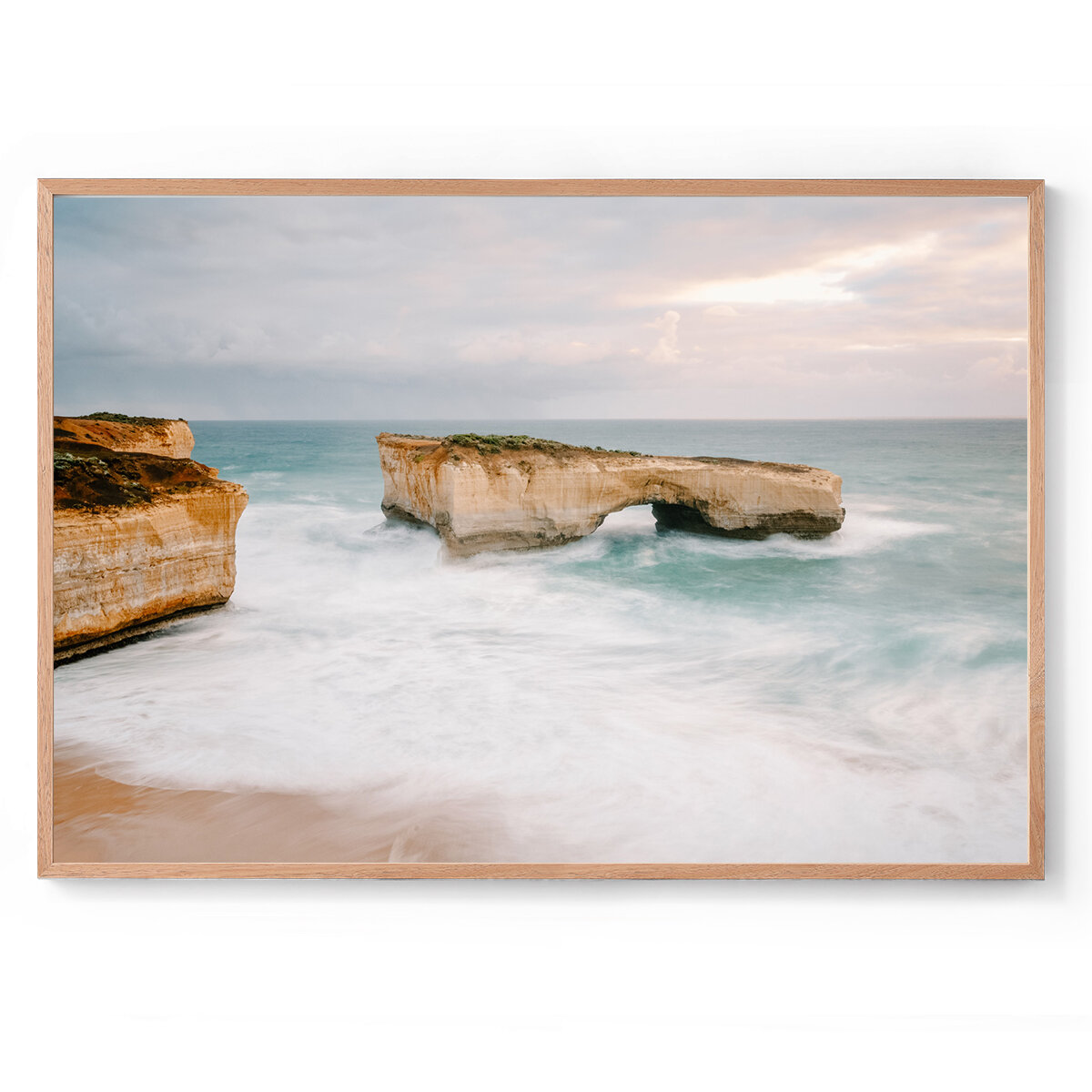 LAB-Photography---London-Bridge-Print-Landscape---Natural-Frame-No-Border.jpg