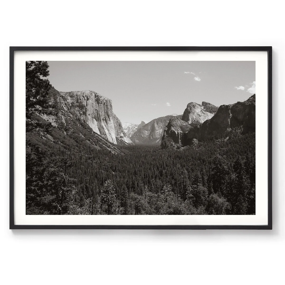 LAB-Photography---Yosemite-Print-Landscape---Black-Frame.jpg