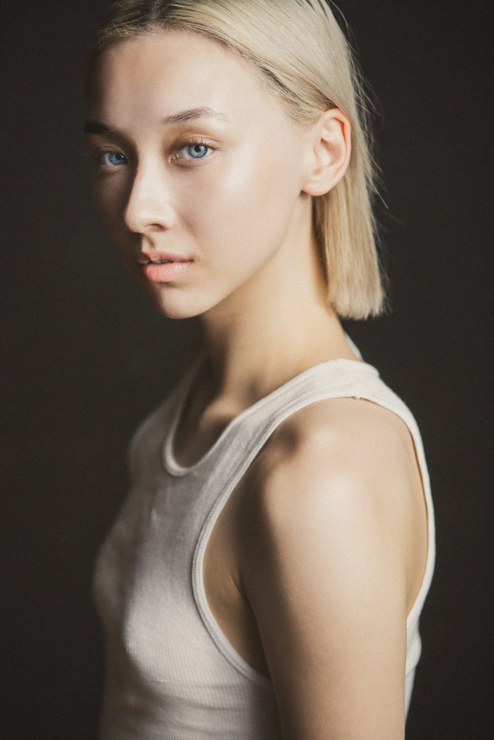 25.11.19 FASHION PORTFOLIO-2-5.jpg