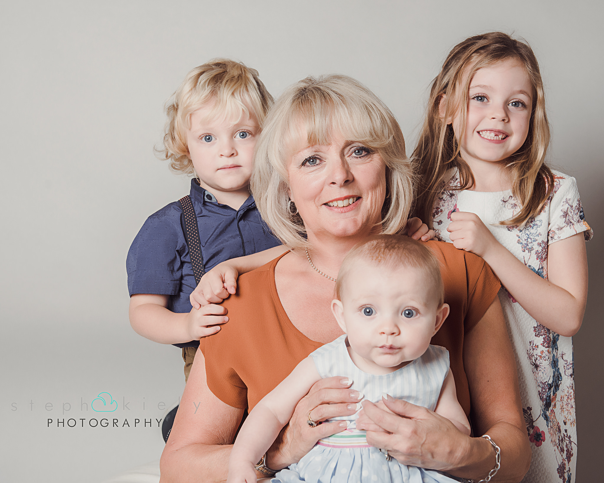 family and children photographer aylesbury buckinghamshire and thame oxfordshire