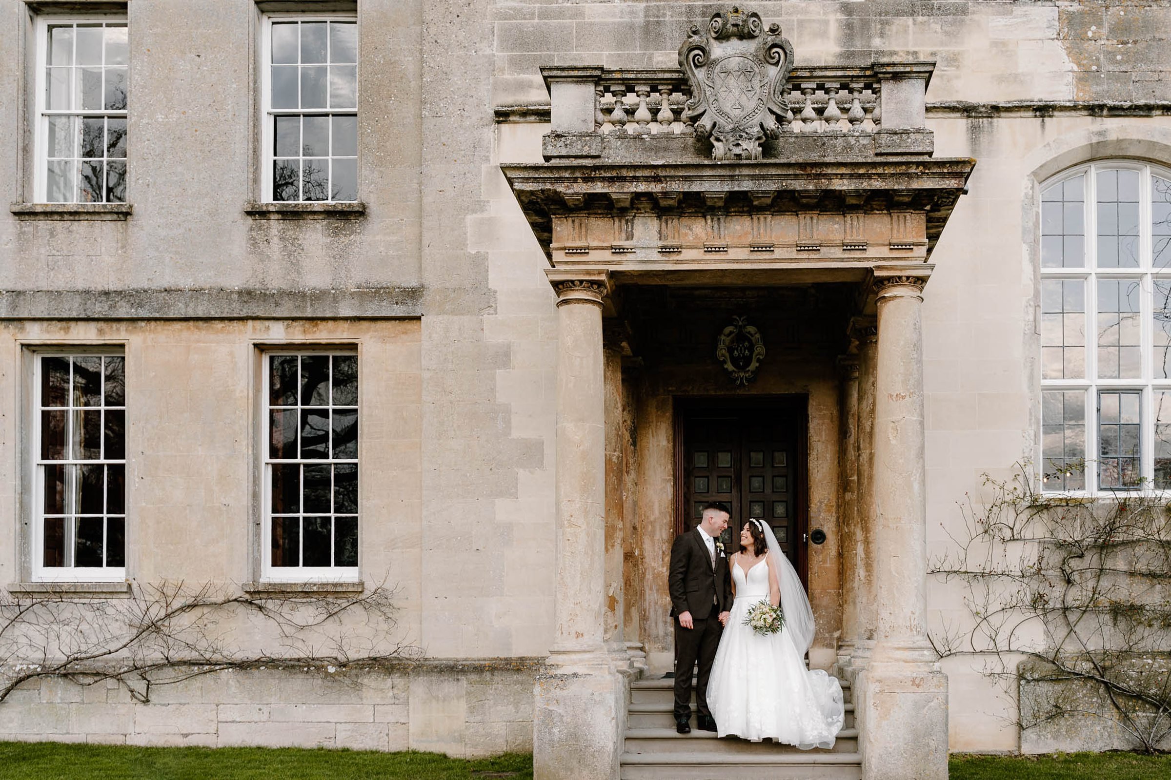 Oxfordshire- The Cotswolds- Buckinghamshire wedding photographer46.jpg