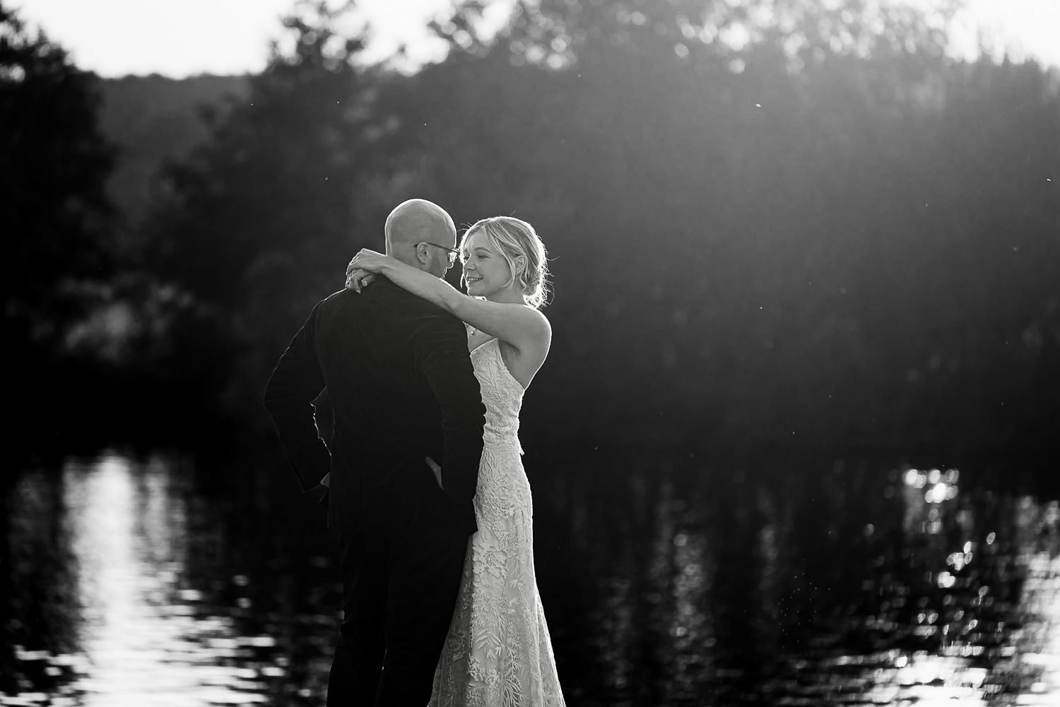 Oxfordshire and the cotswolds wedding photographer 2022 review025.jpg