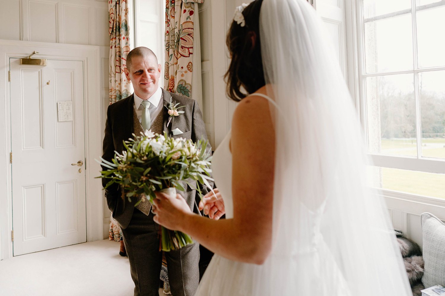 Beautiful Elmore Court Wedding Photographer in Gloucestershire073.jpg