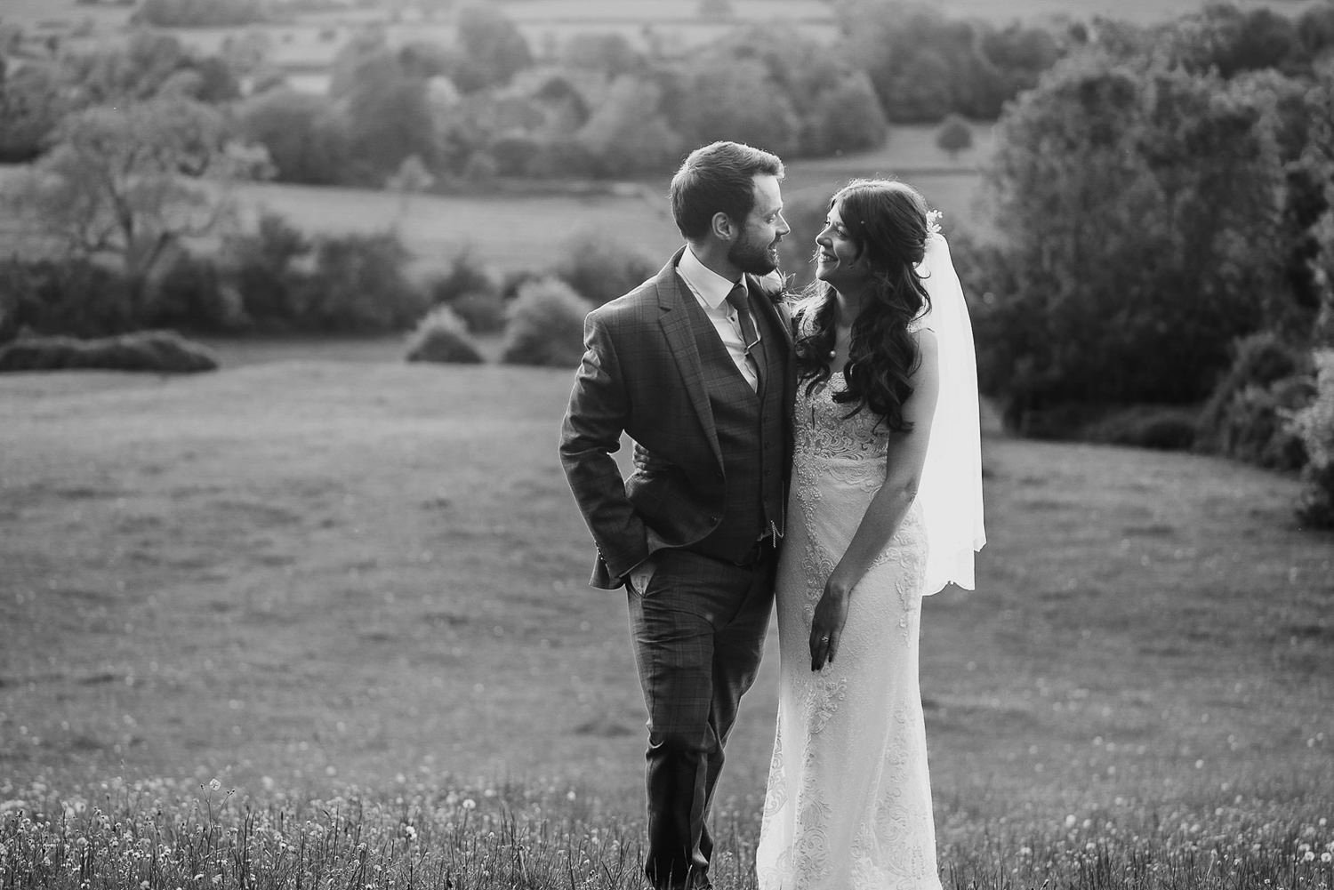wedding photographer oxfordshire and the cotswolds089.jpg