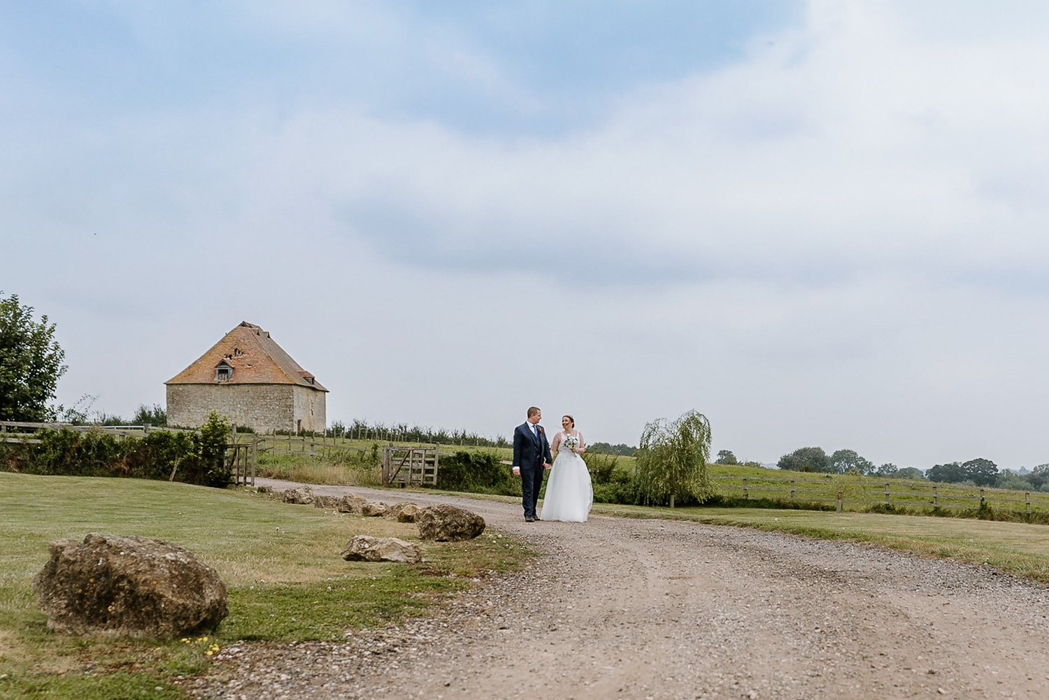 wedding photographer oxfordshire and the cotswolds096.jpg