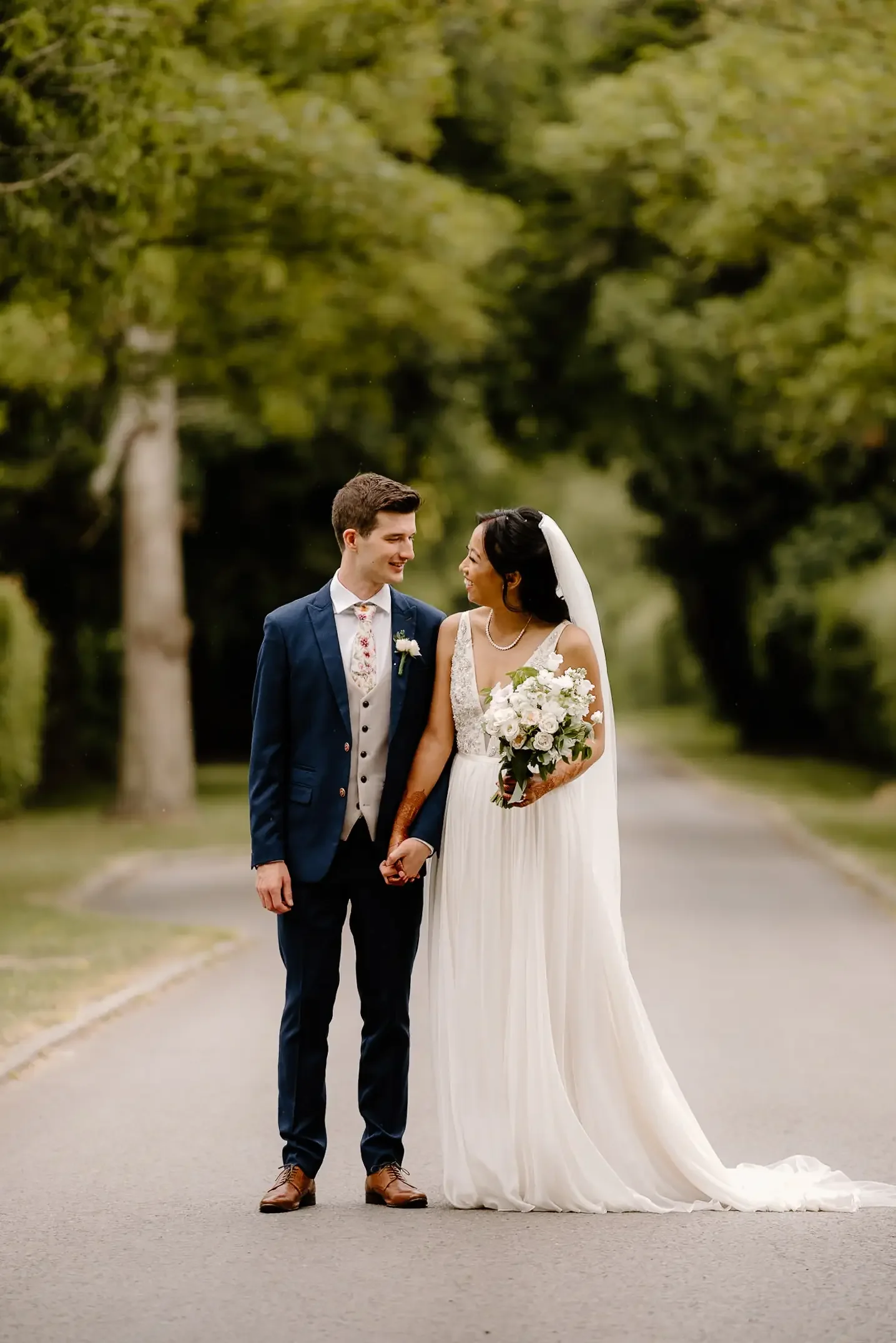 The Post Barn Wedding photographer-8.webp