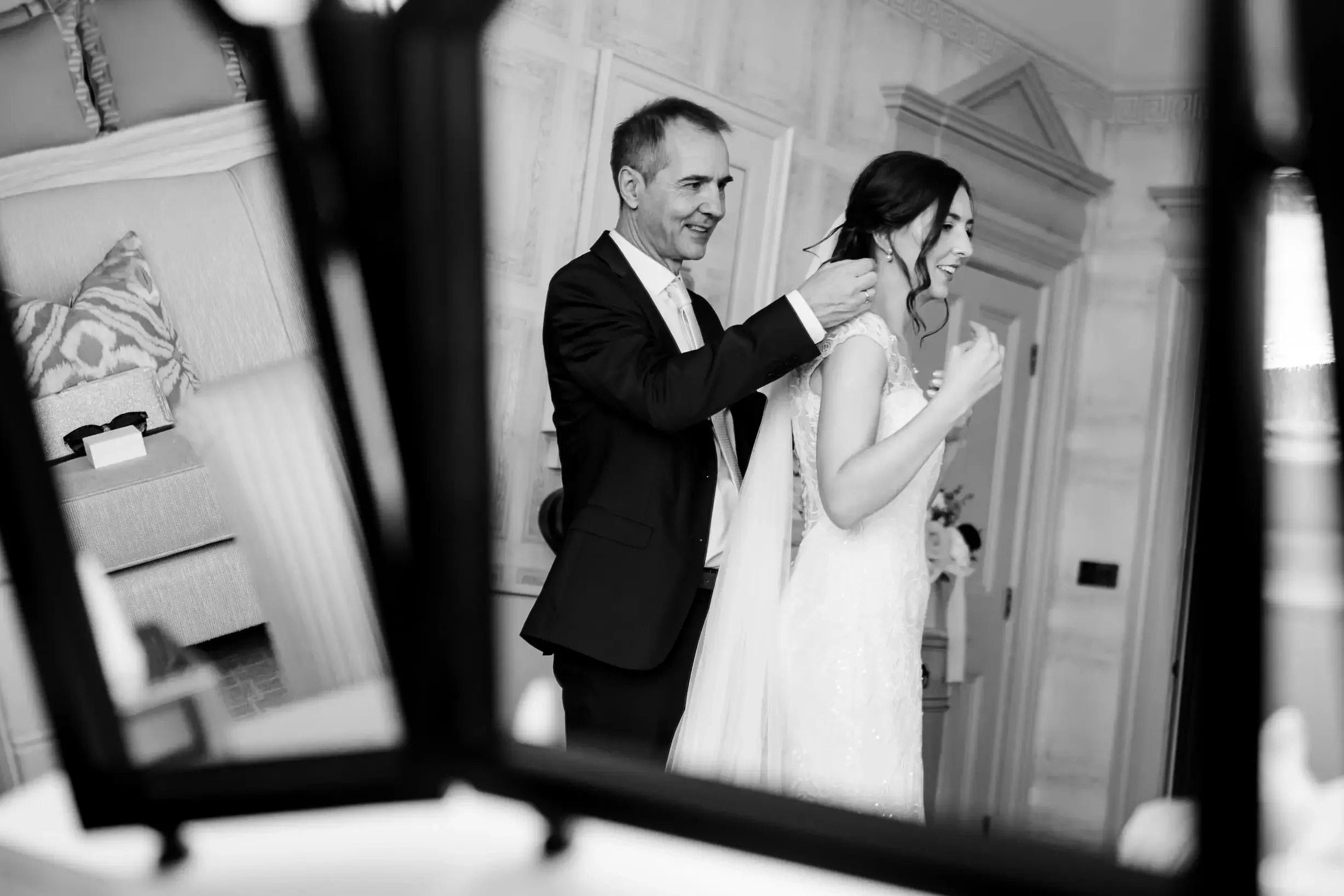 Clevedon Hall Bristol Wedding photographer-1.webp