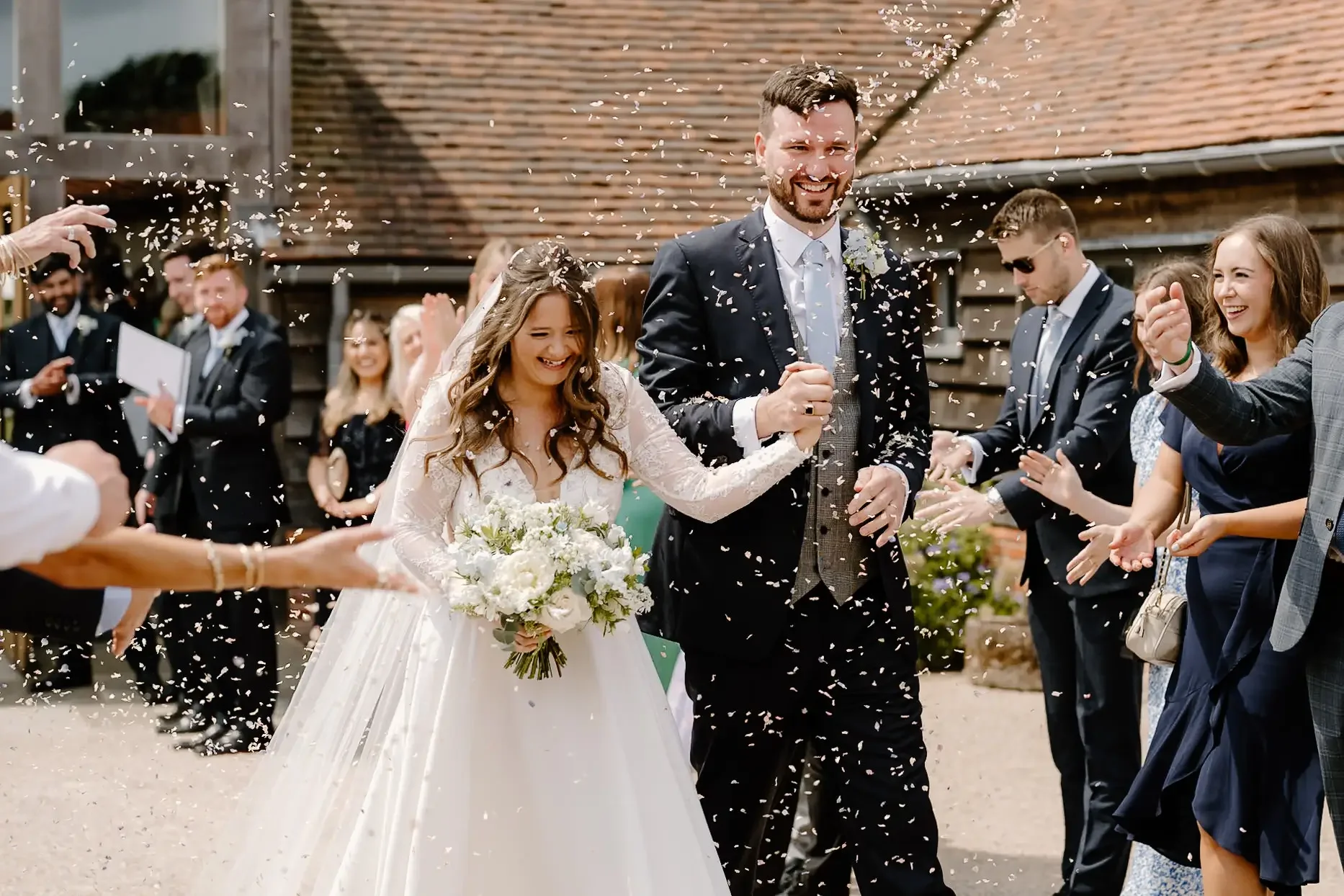 Rackleys Barn Wedding photographer-3.webp