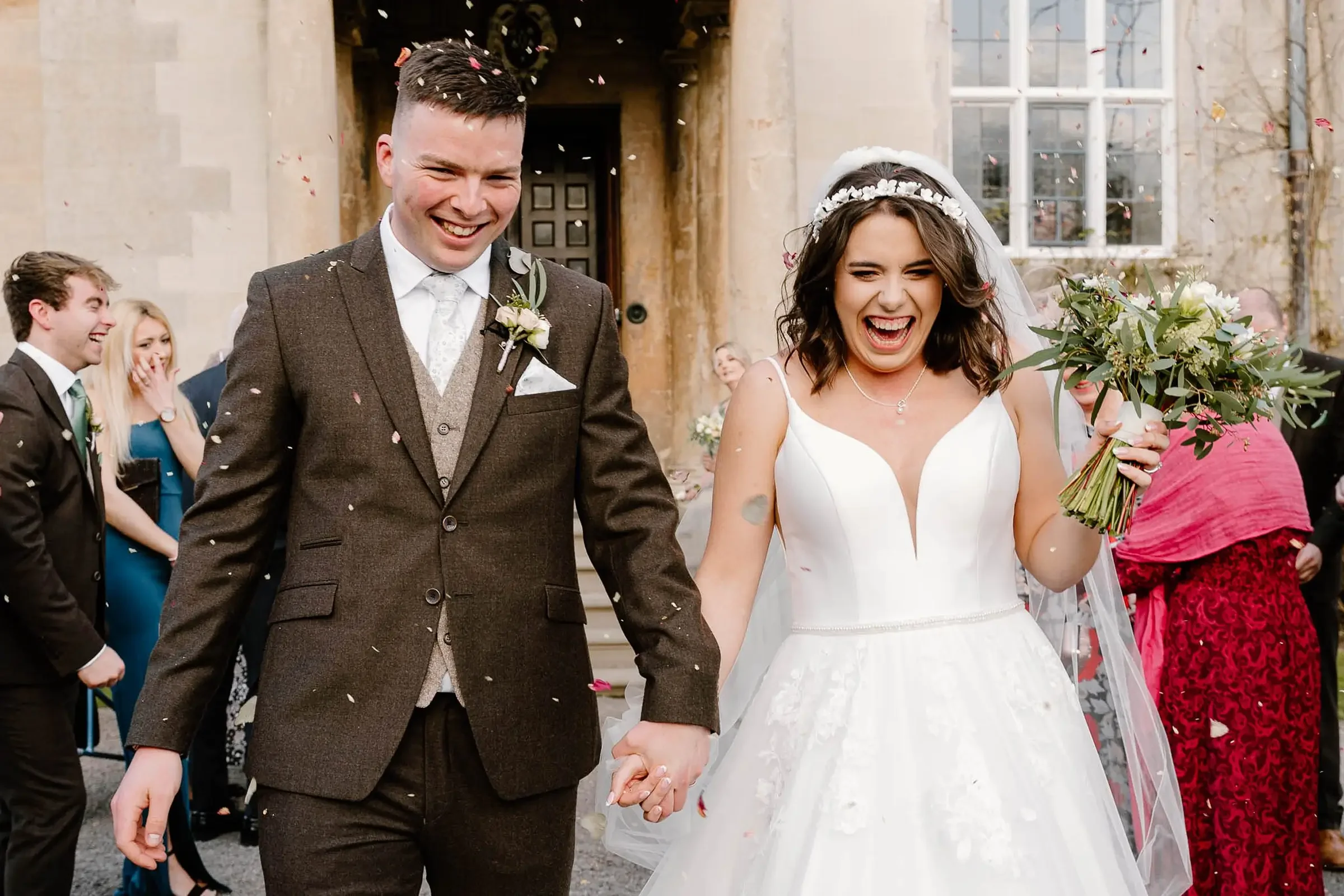 Oxfordshire- The Cotswolds- Buckinghamshire wedding photographer13.webp
