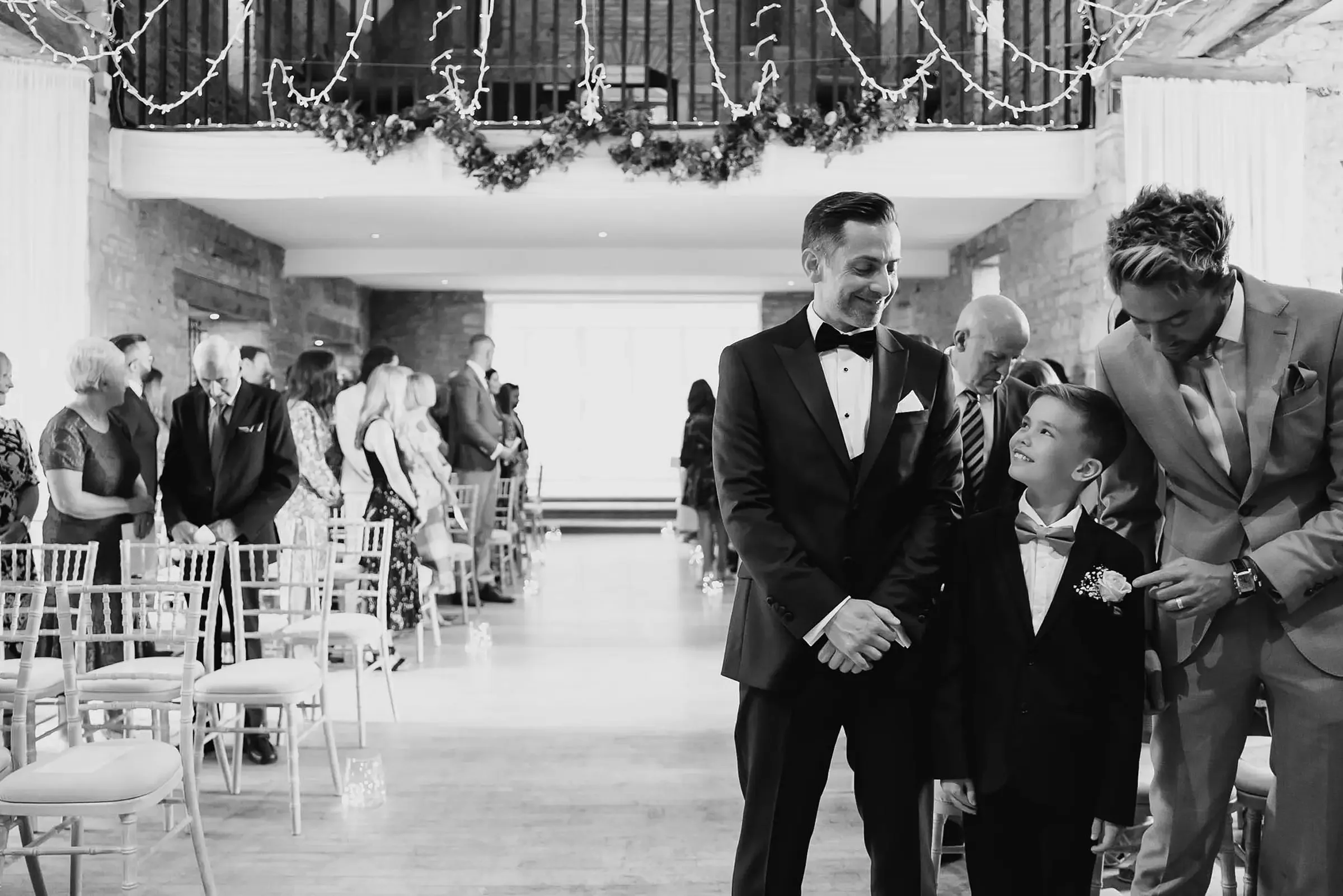 Oxfordshire- The Cotswolds- Buckinghamshire wedding photographer14.webp