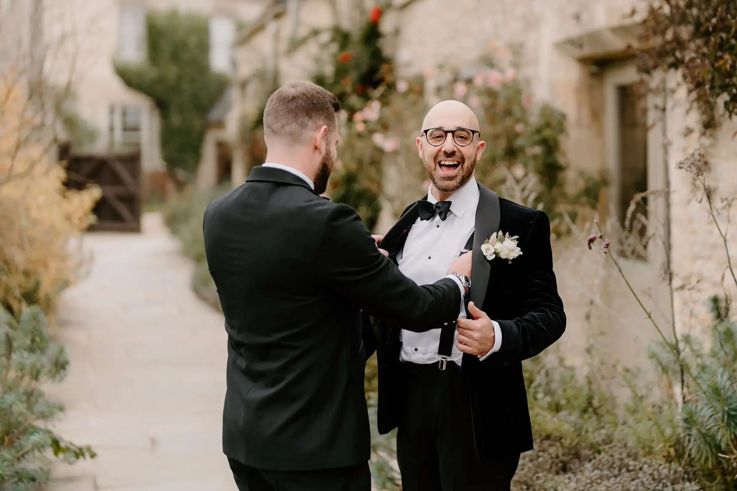 Caswell House Autumn Wedding in Oxfordshire020.webp