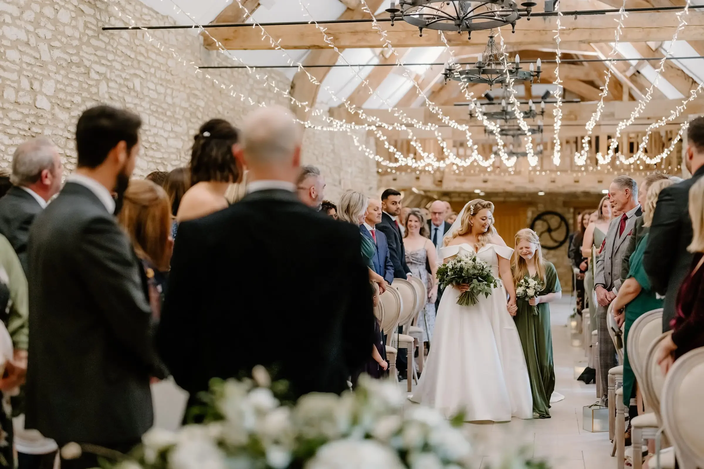 Caswell House Autumn Wedding in Oxfordshire045.webp