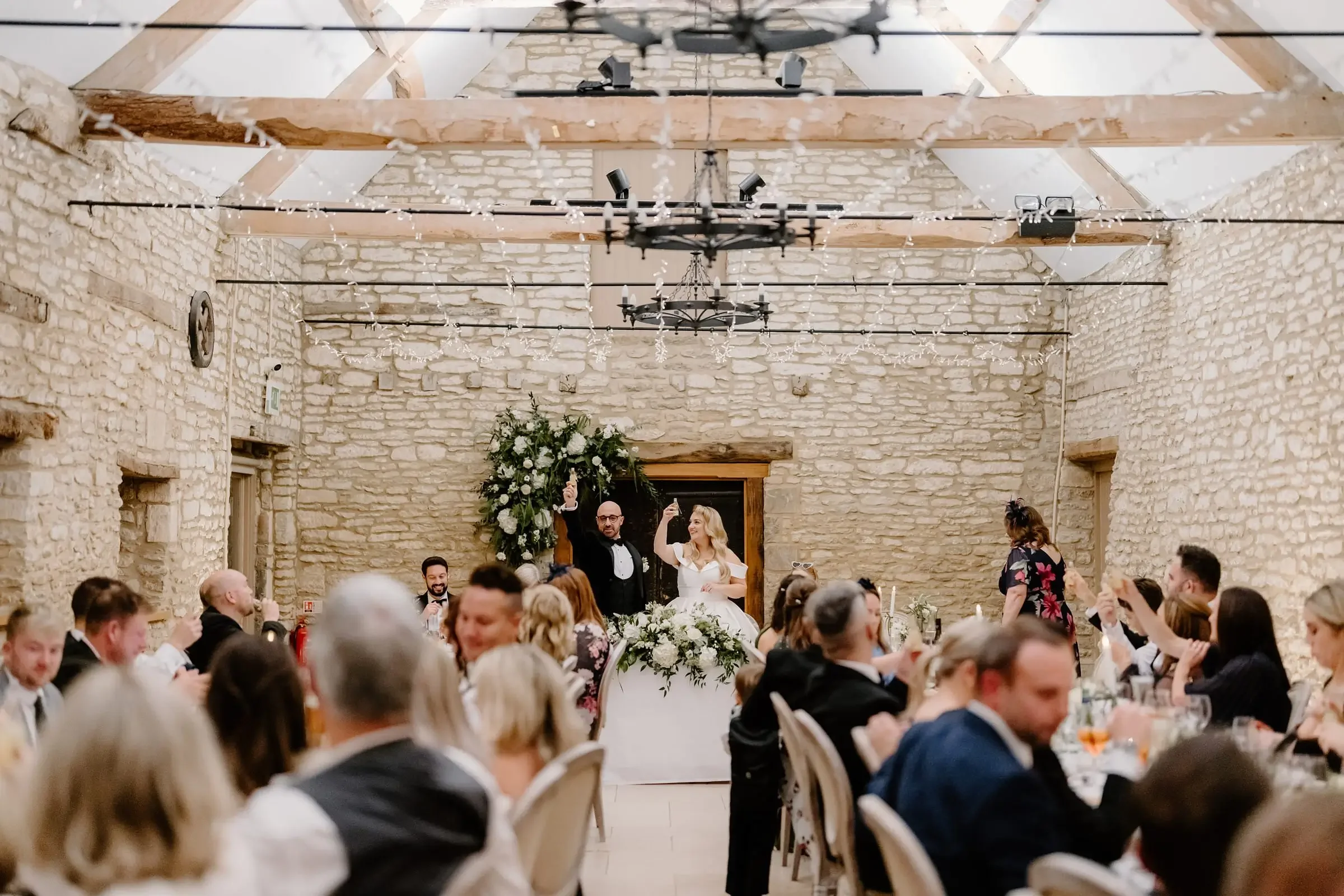 Caswell House Autumn Wedding in Oxfordshire123.webp