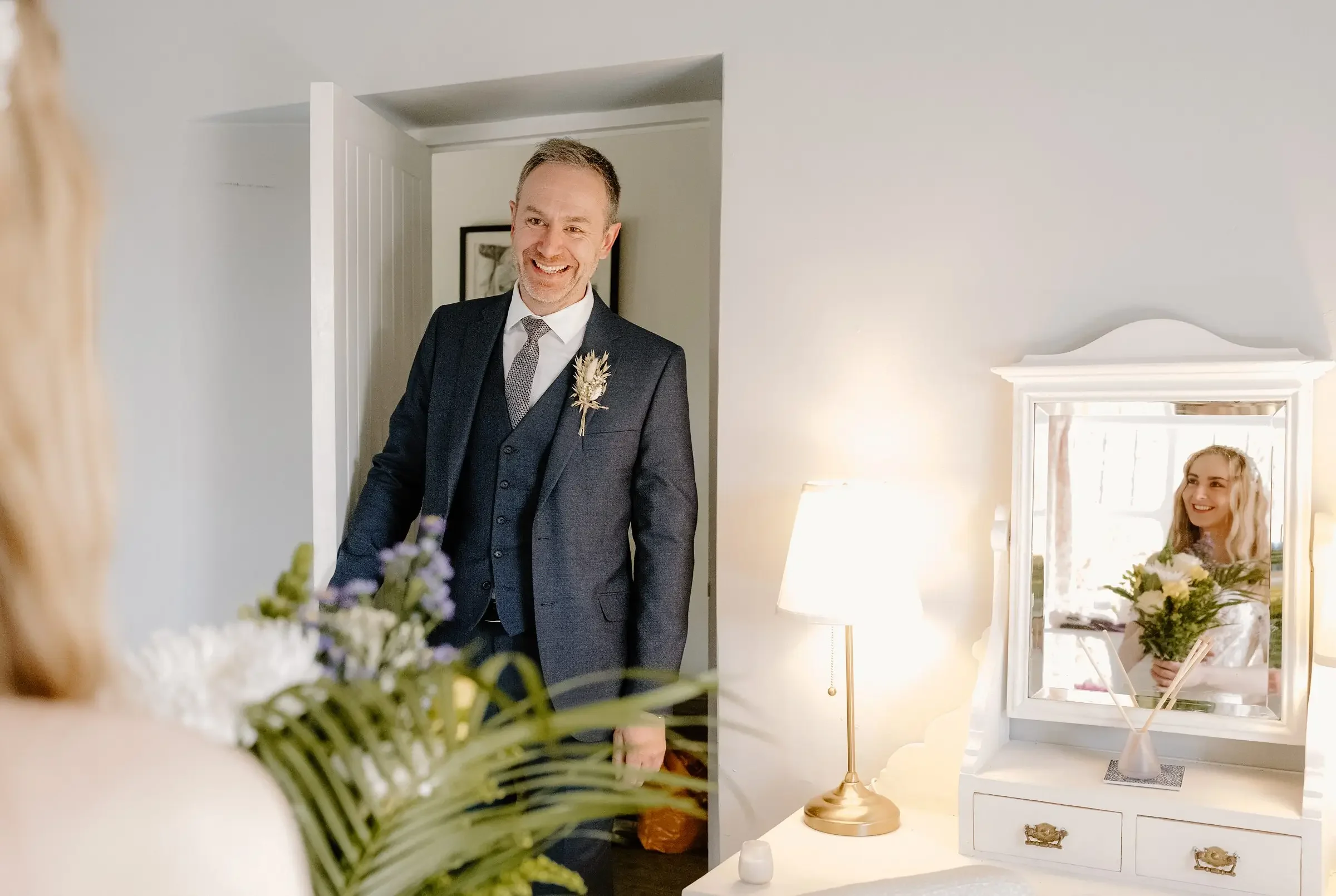 A spring Wedding at Owlpen Manor in Gloucestershire029.webp