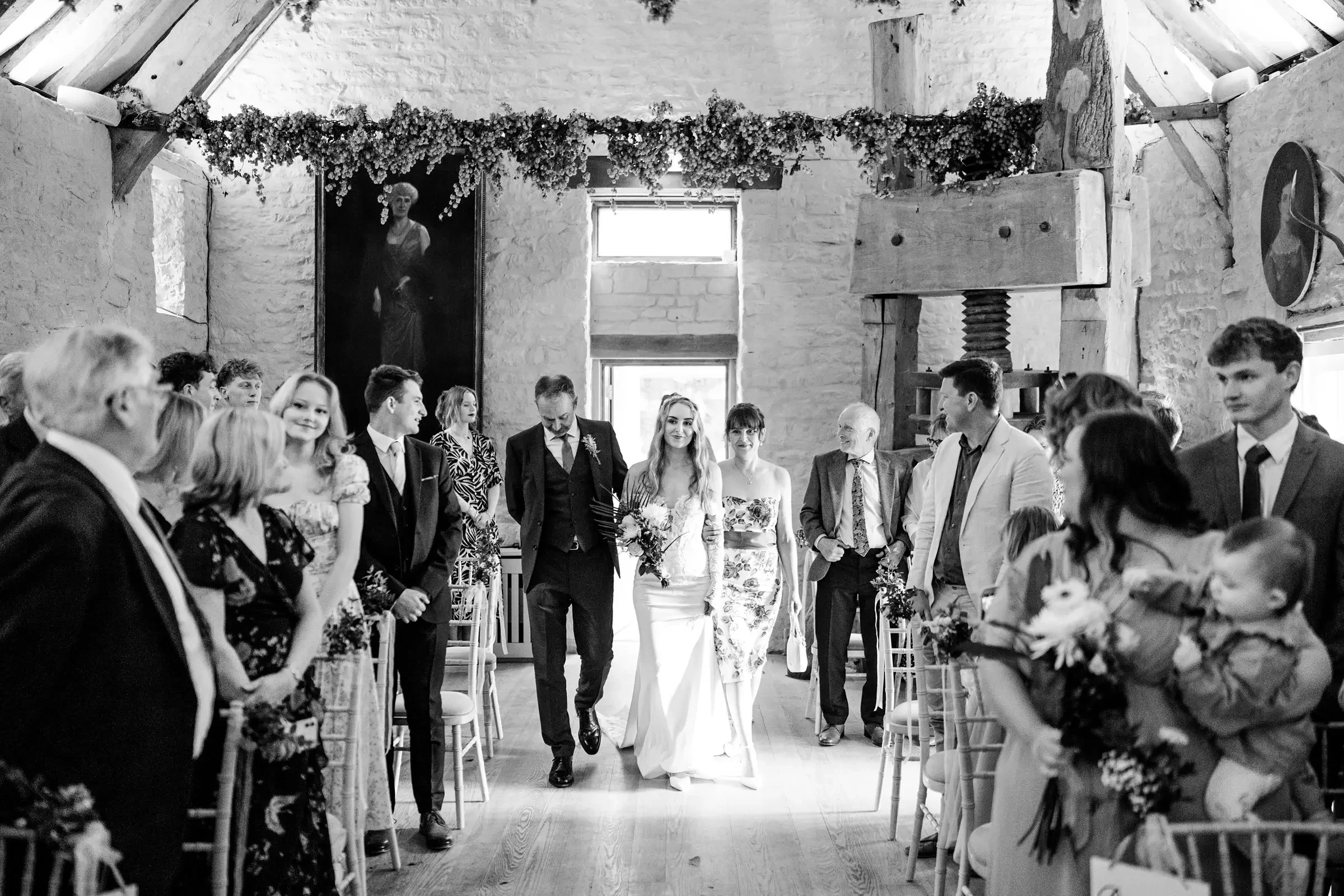 A spring Wedding at Owlpen Manor in Gloucestershire083.webp