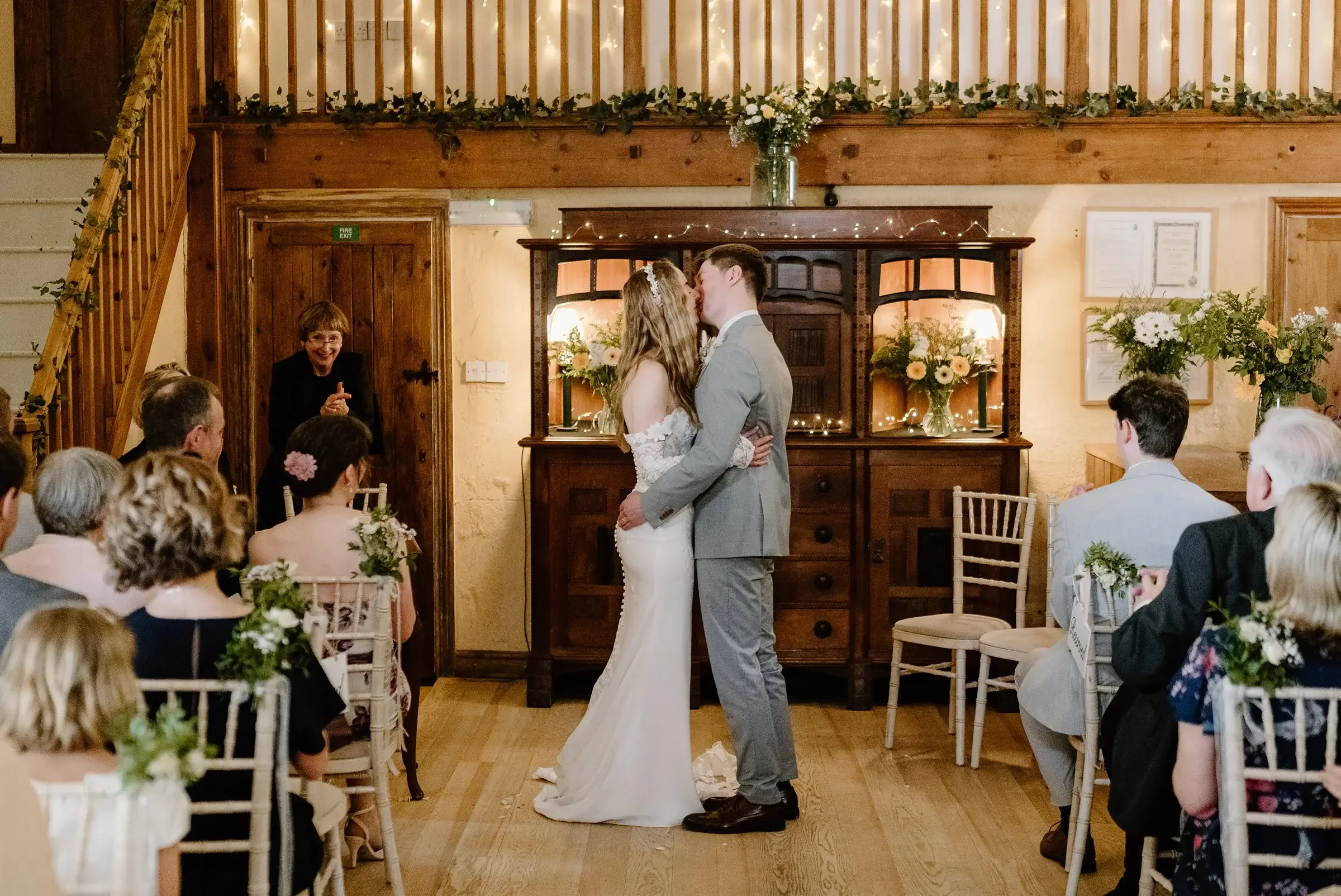 A spring Wedding at Owlpen Manor in Gloucestershire089.webp