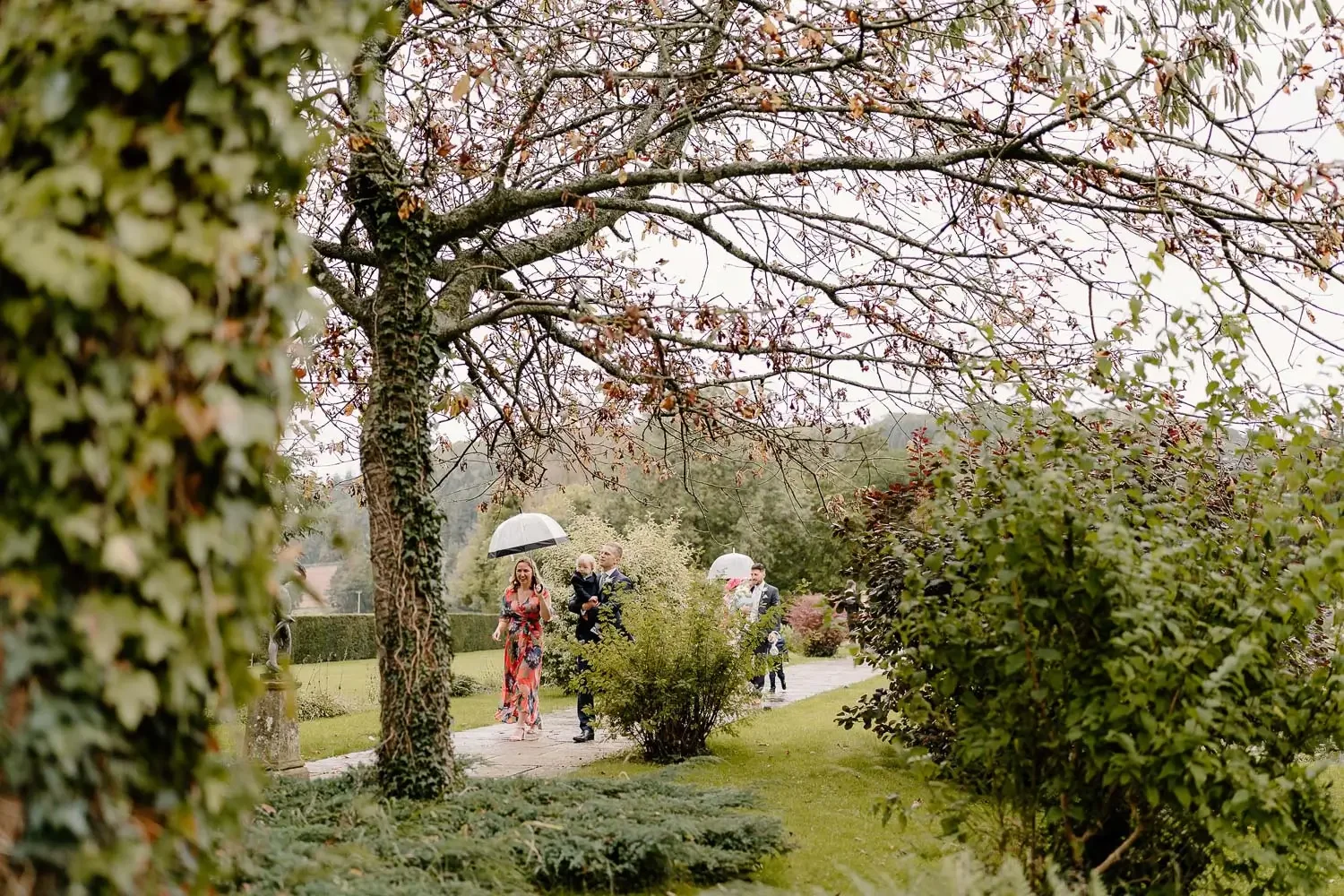 Brinsop Court Summer Wedding Photography in Herefordshire056.webp
