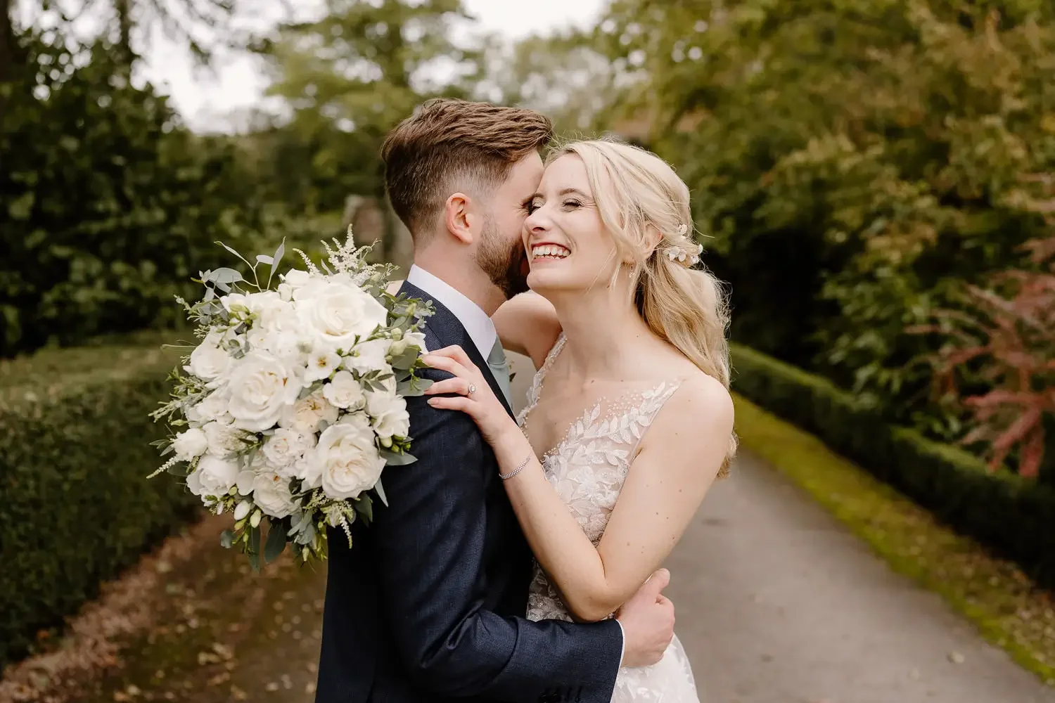 Brinsop Court Summer Wedding Photography in Herefordshire135.webp