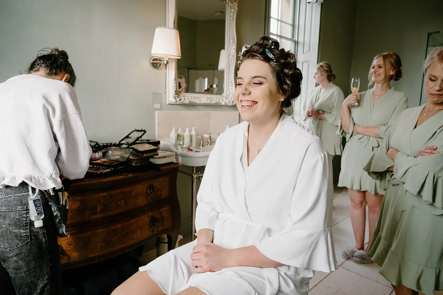 Beautiful Elmore Court Wedding Photographer in Gloucestershire034.webp