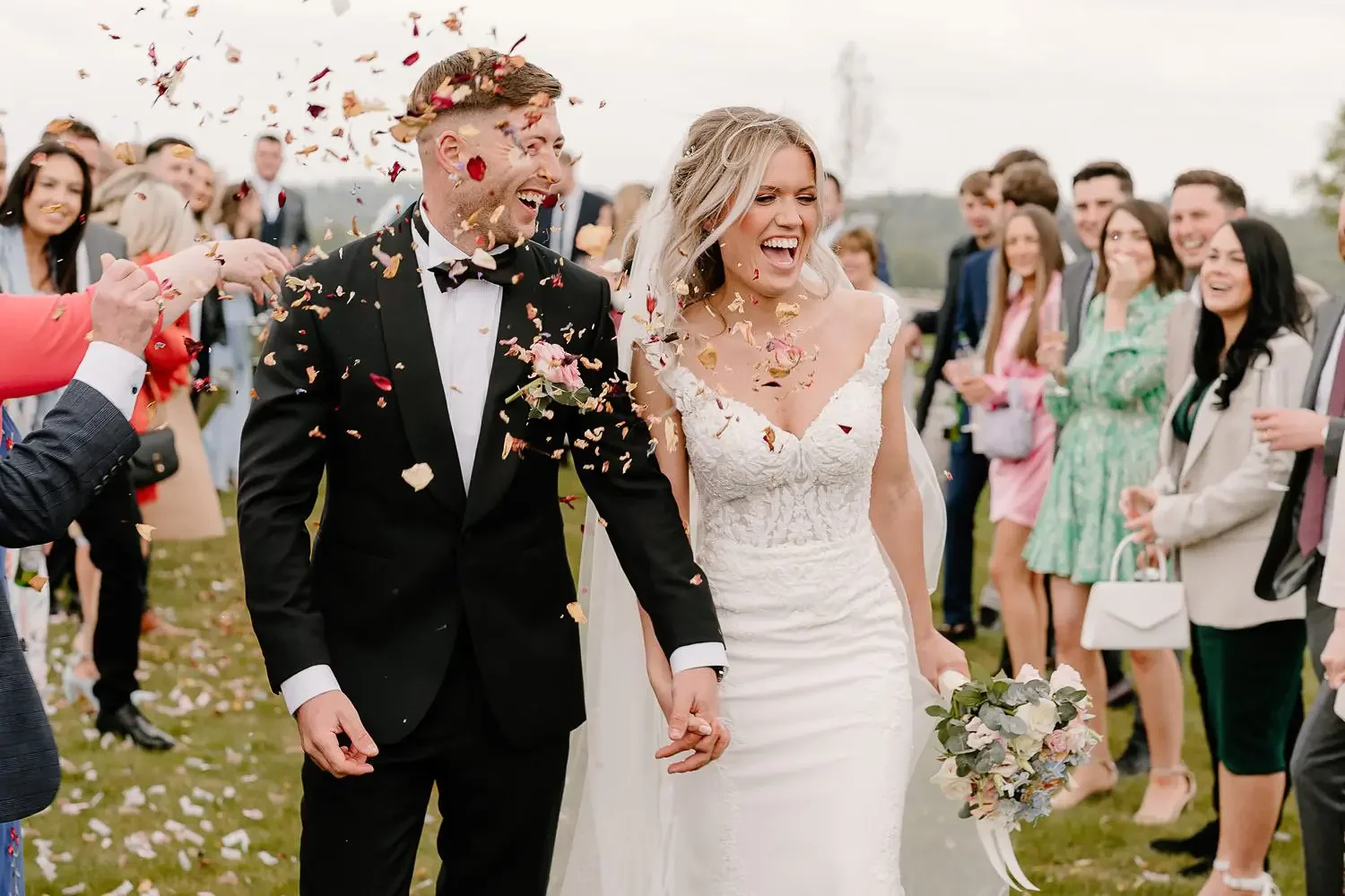 Oxfordshire and the cotswolds wedding photographer 2022 review002.webp