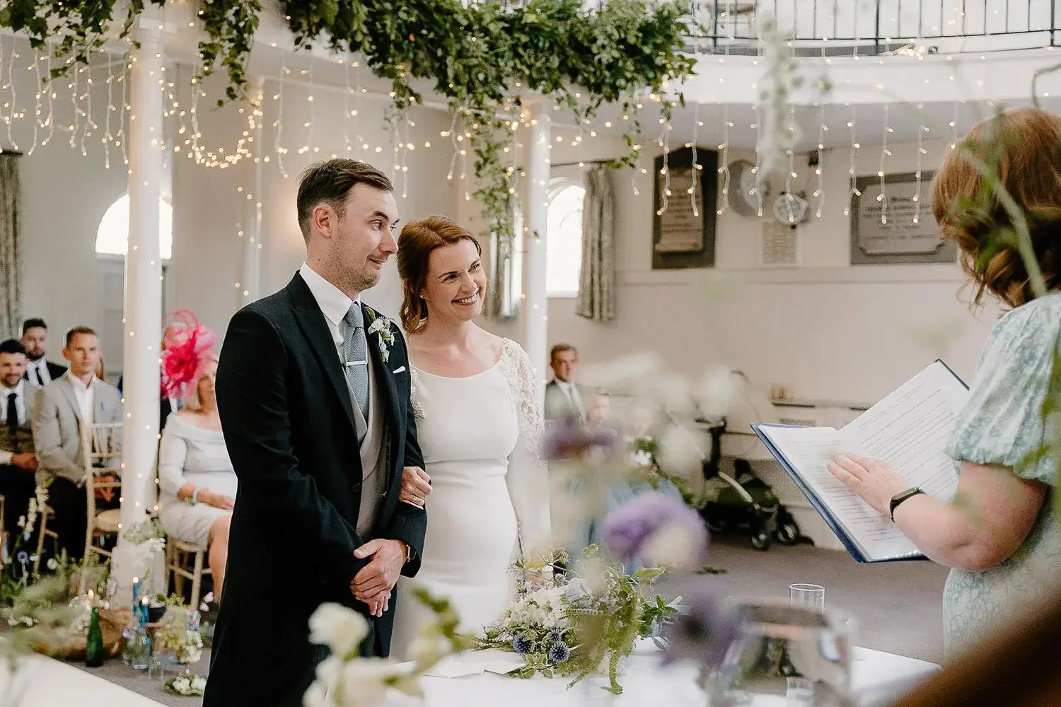 Oxfordshire and the cotswolds wedding photographer 2022 review005.webp