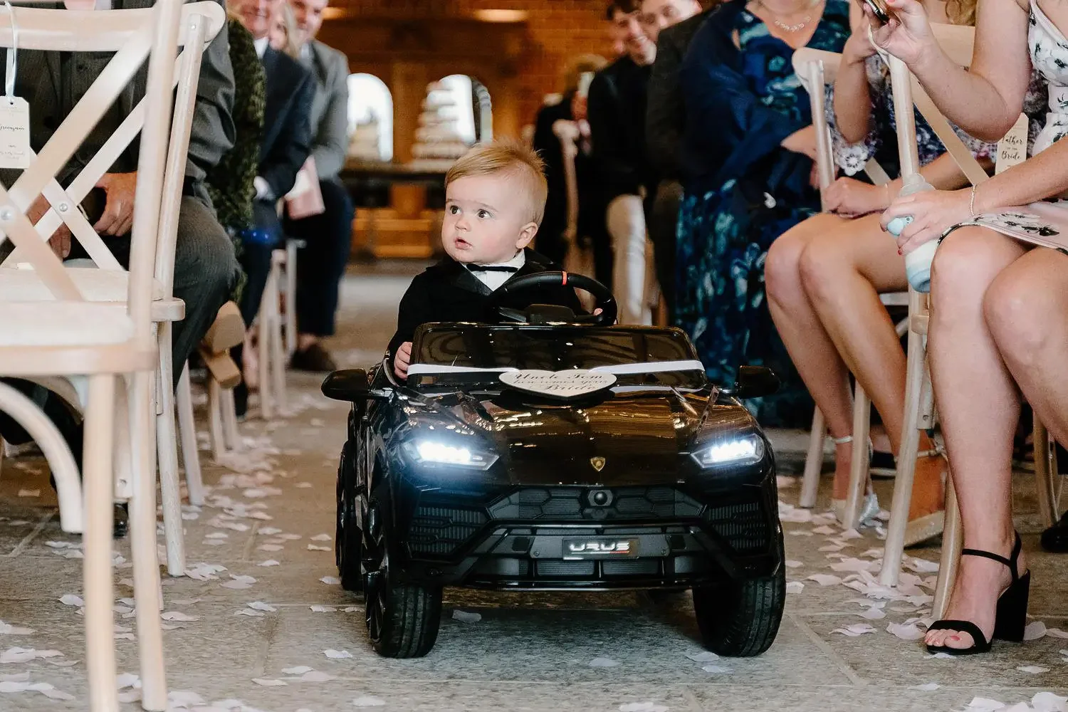 Oxfordshire and the cotswolds wedding photographer 2022 review010.webp