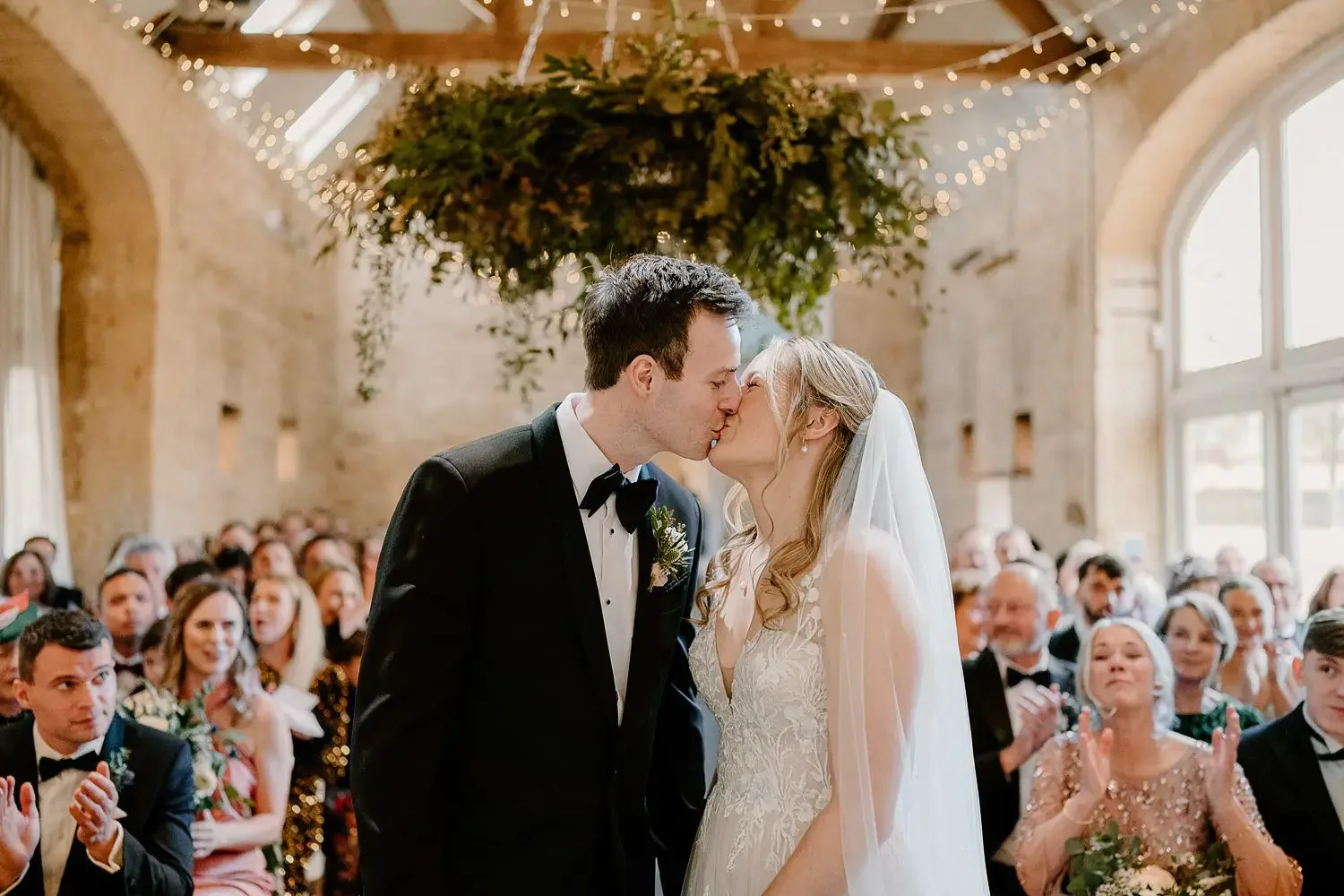 Oxfordshire and the cotswolds wedding photographer 2022 review014.webp