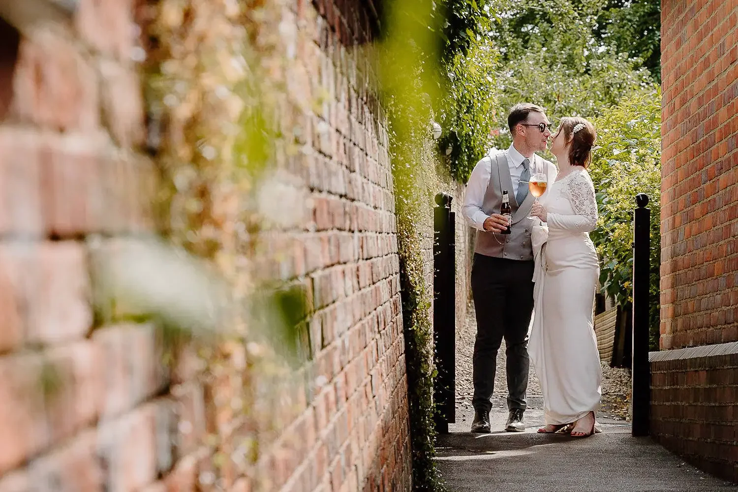 Oxfordshire and the cotswolds wedding photographer 2022 review046.webp