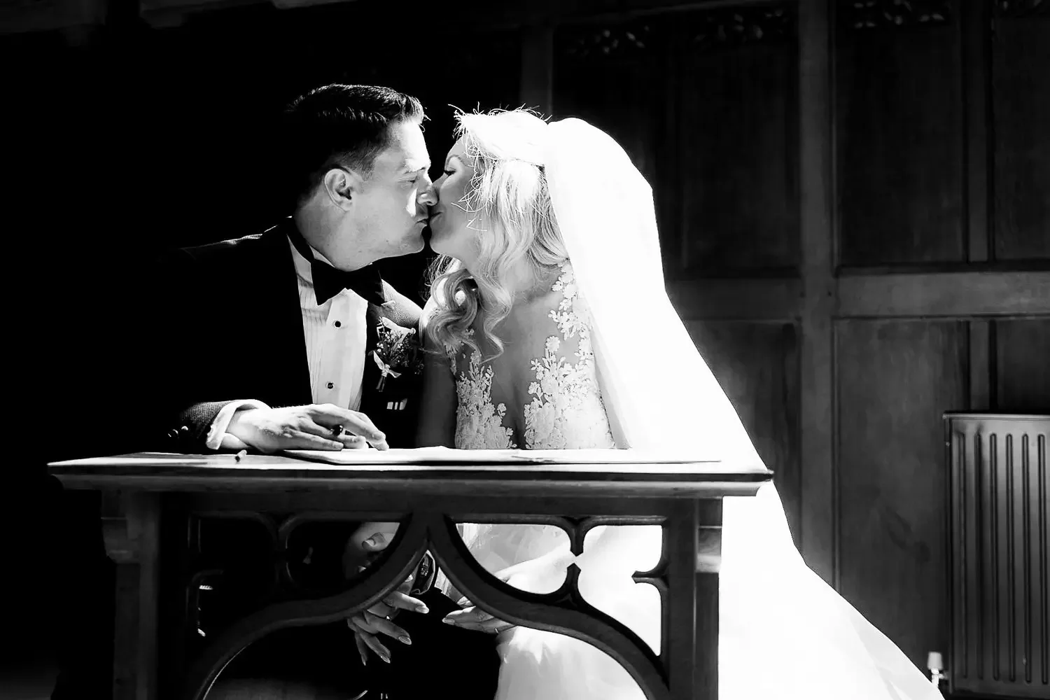 Oxfordshire and the cotswolds wedding photographer 2022 review050.webp