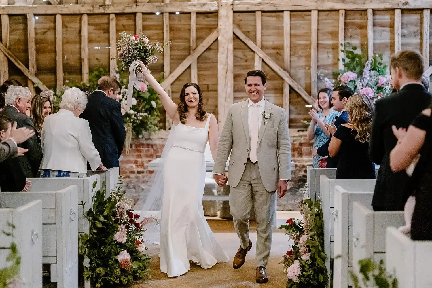 Oxfordshire and the cotswolds wedding photographer 2022 review087.webp