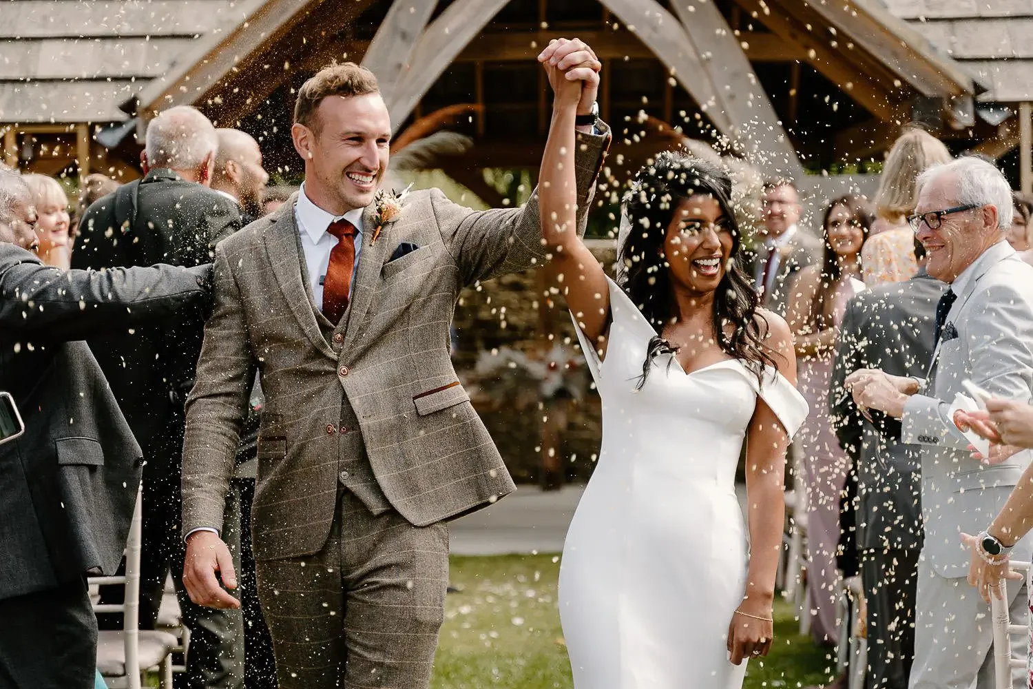 Oxfordshire and the cotswolds wedding photographer 2022 review111.webp