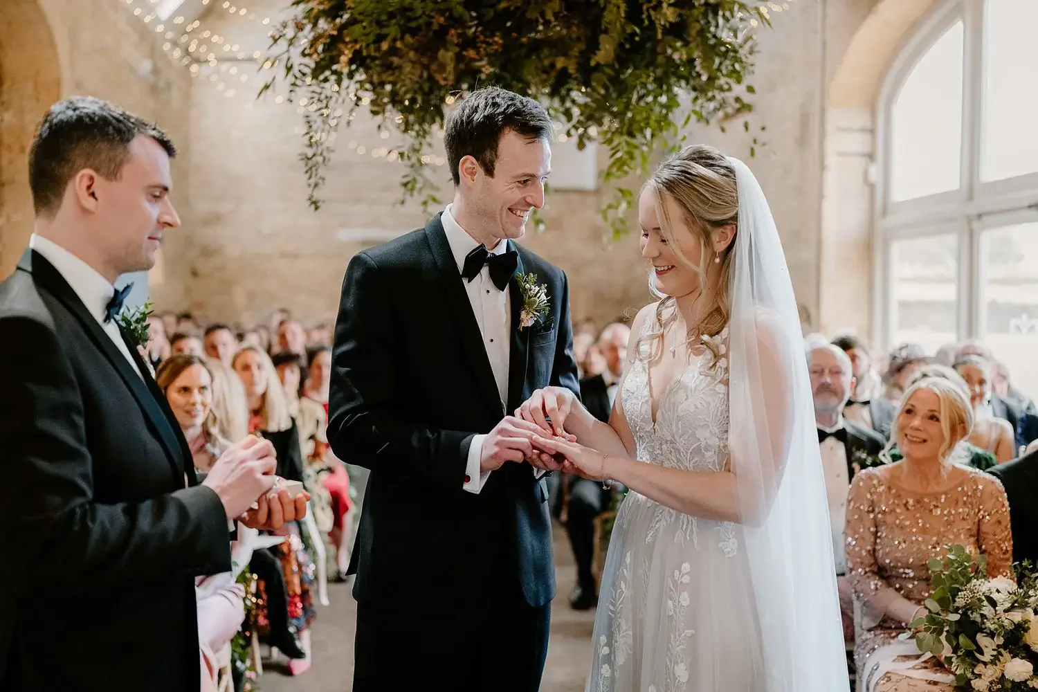 Oxfordshire and the cotswolds wedding photographer 2022 review134.webp