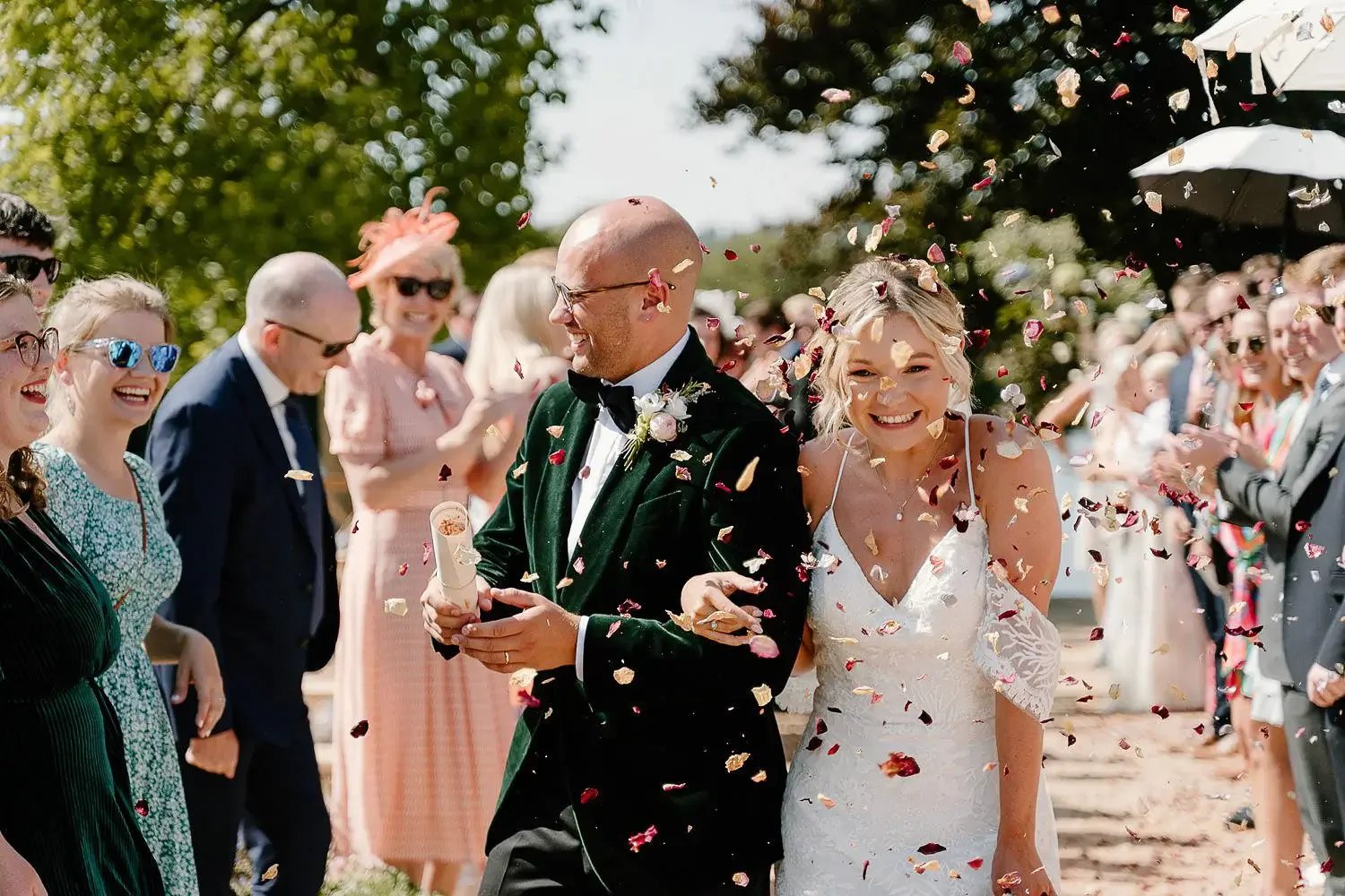 Oxfordshire and the cotswolds wedding photographer 2022 review149.webp