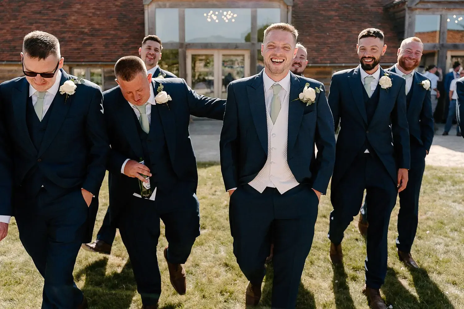 Oxfordshire and the cotswolds wedding photographer 2022 review168.webp