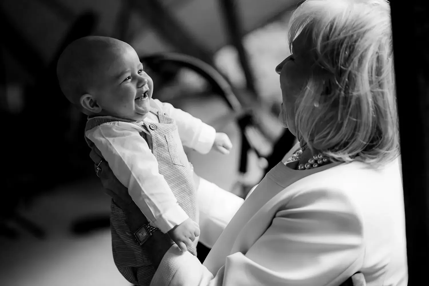 Cotswolds Wedding Photographer091.webp