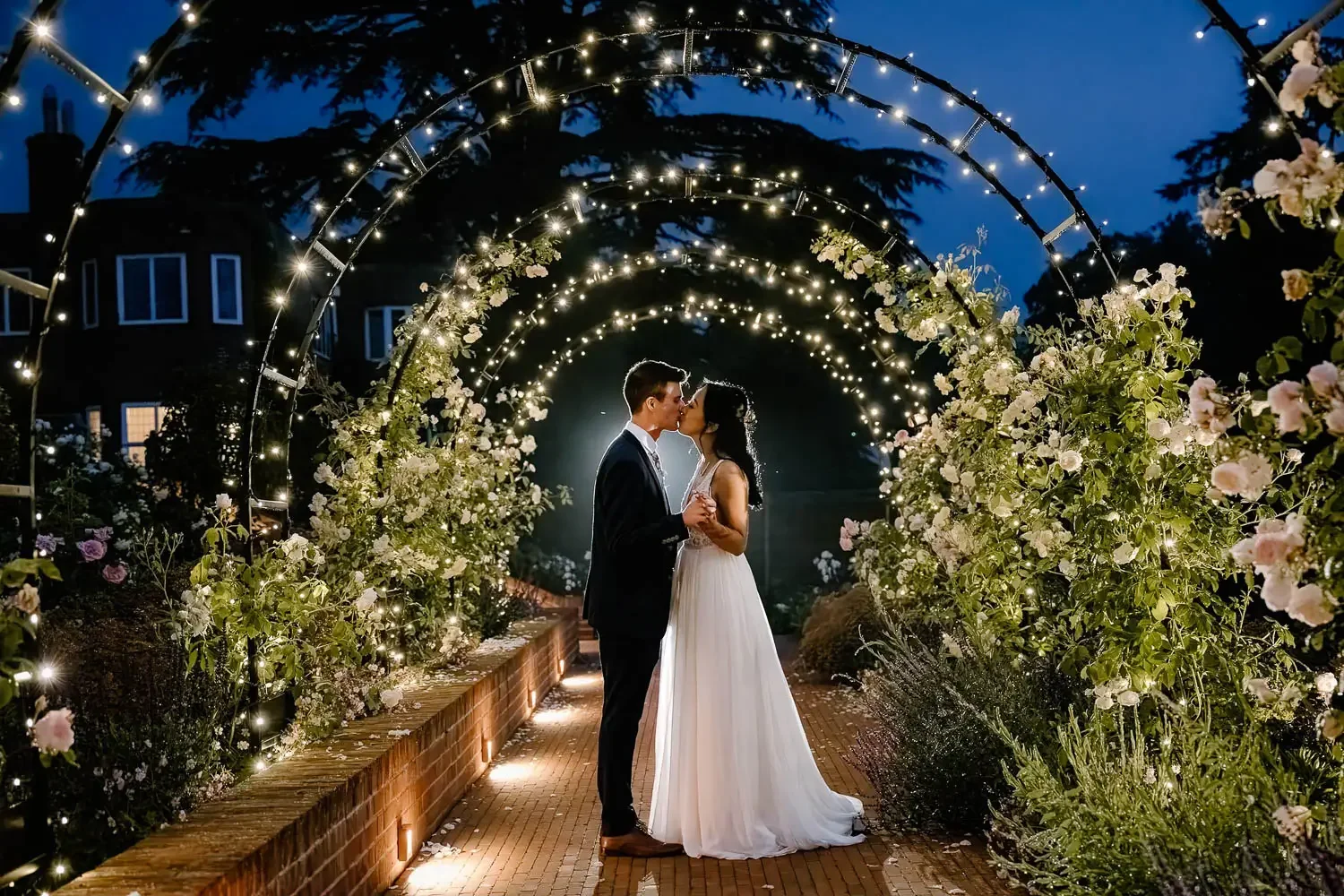 Cotswolds Wedding Photographer133.webp