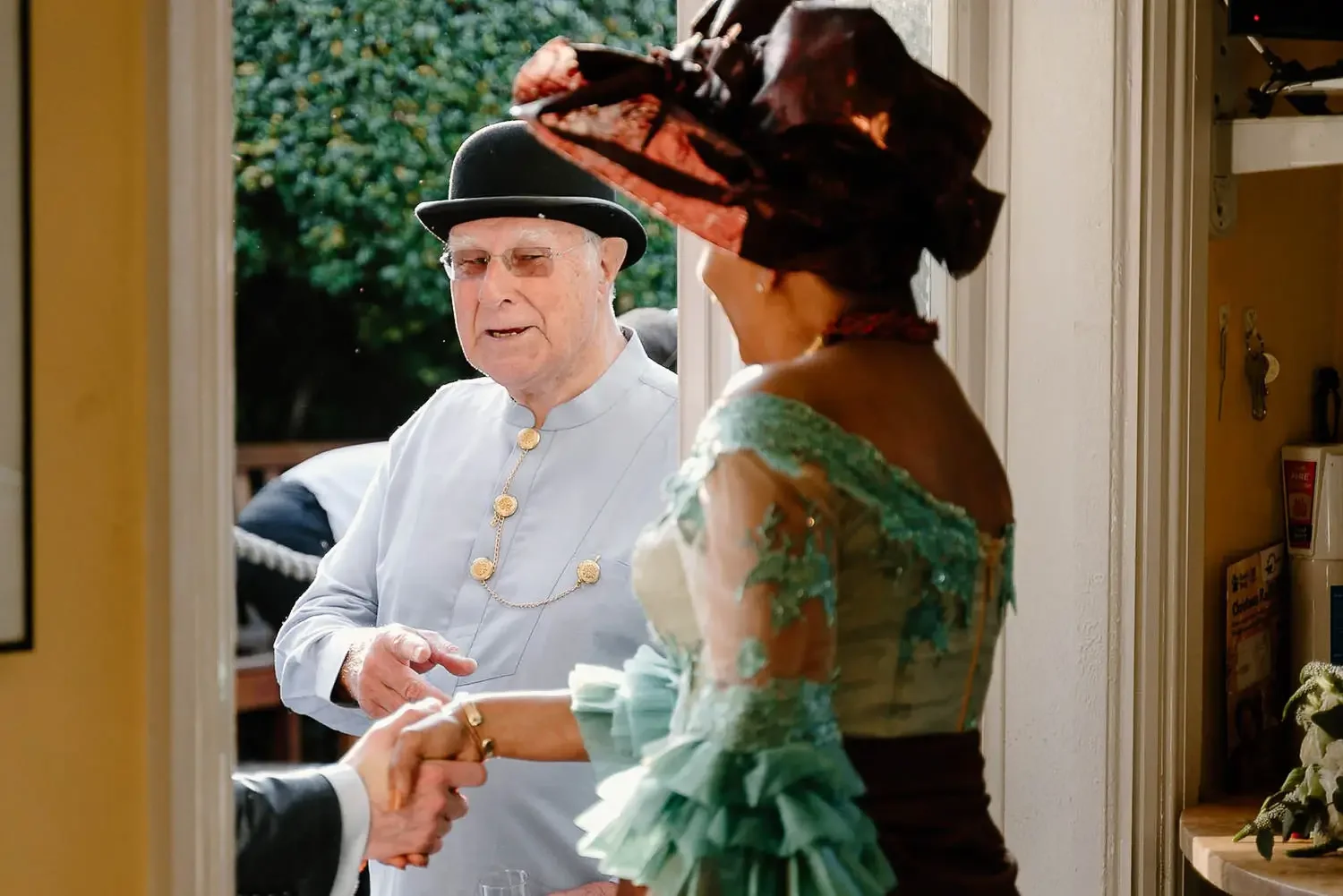 Oxfordshire- the cotswolds and buckinghamshire wedding photographer 046.webp