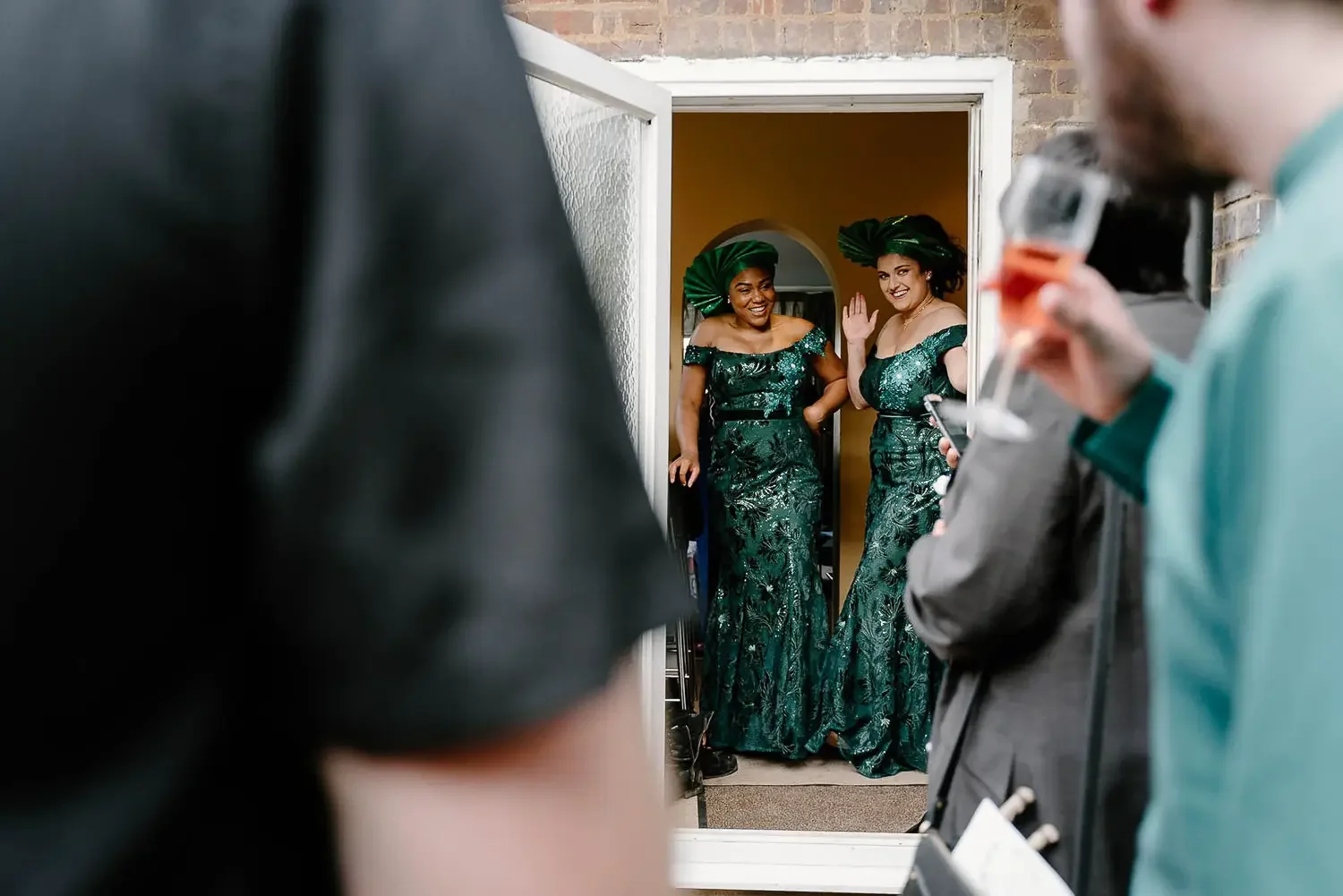 Oxfordshire- the cotswolds and buckinghamshire wedding photographer 077.webp