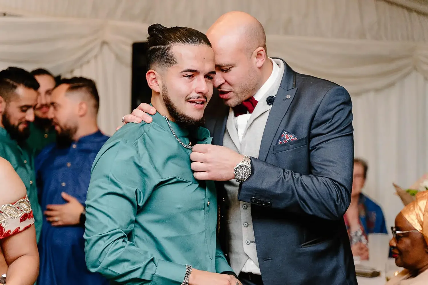 Oxfordshire- the cotswolds and buckinghamshire wedding photographer 113.webp