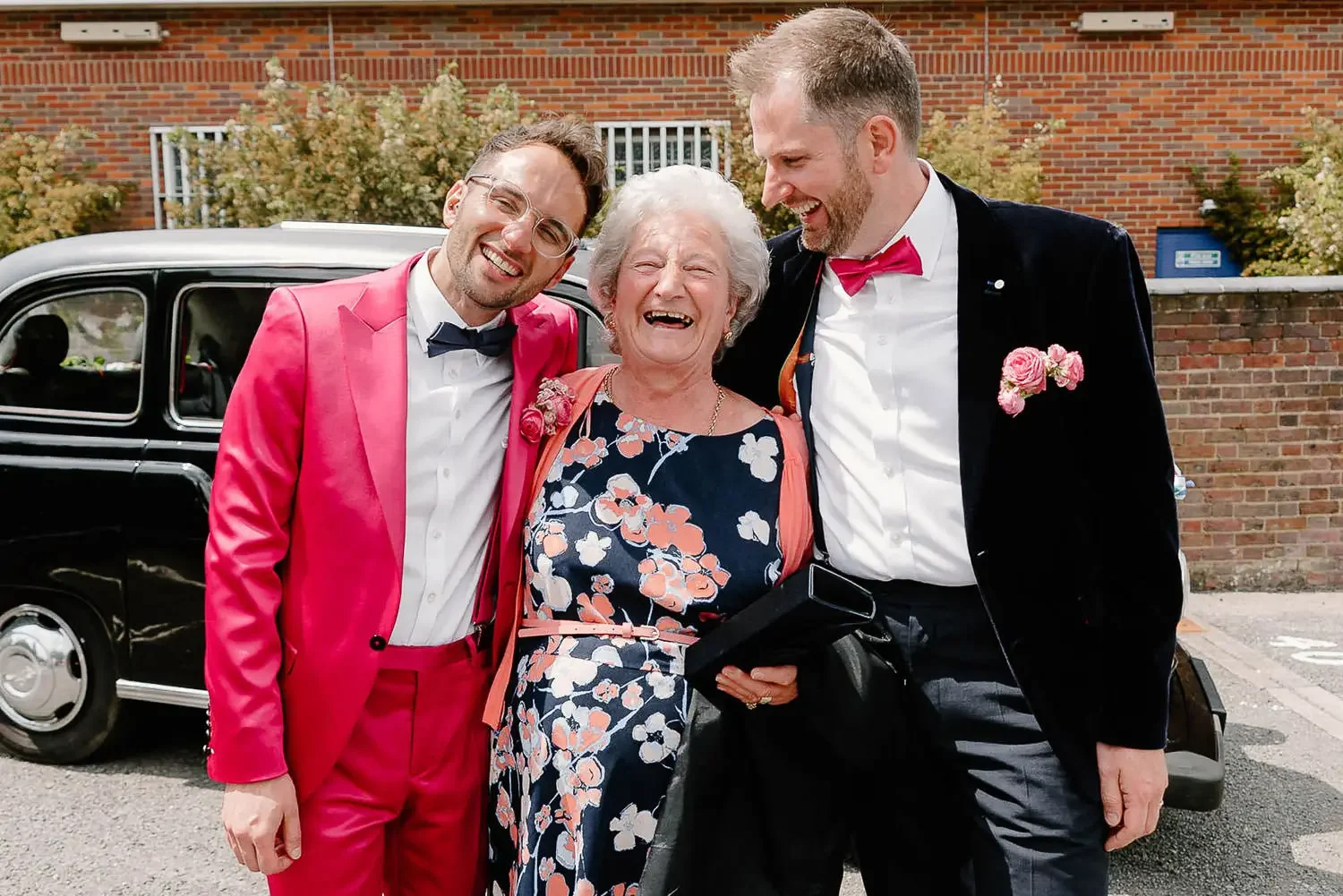 Oxfordshire- the cotswolds and buckinghamshire wedding photographer 114.webp