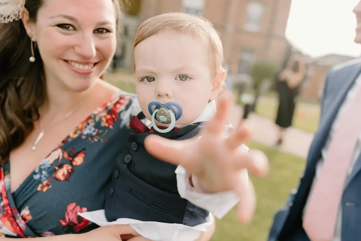 Oxfordshire- the cotswolds and buckinghamshire wedding photographer 118.webp