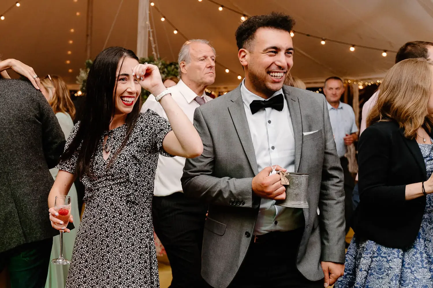 Oxfordshire- the cotswolds and buckinghamshire wedding photographer 151.webp