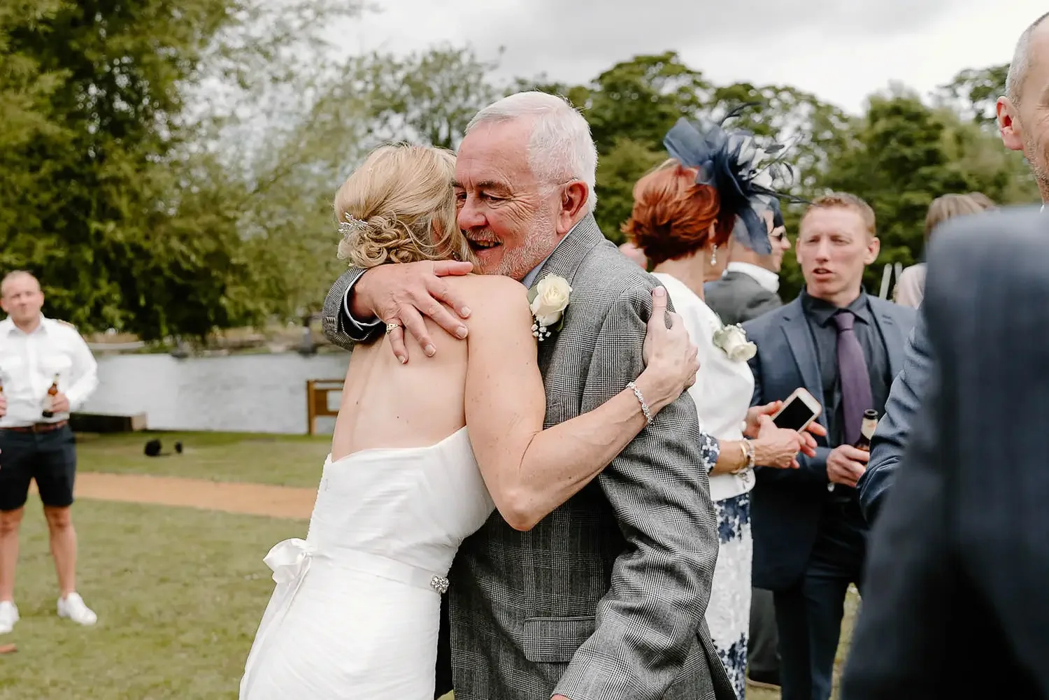 Oxfordshire- the cotswolds and buckinghamshire wedding photographer 159.webp