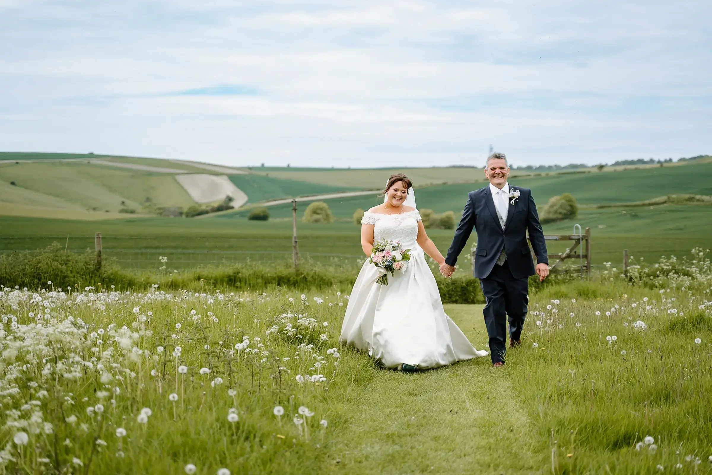 wedding photographer oxfordshire and the cotswolds003.webp